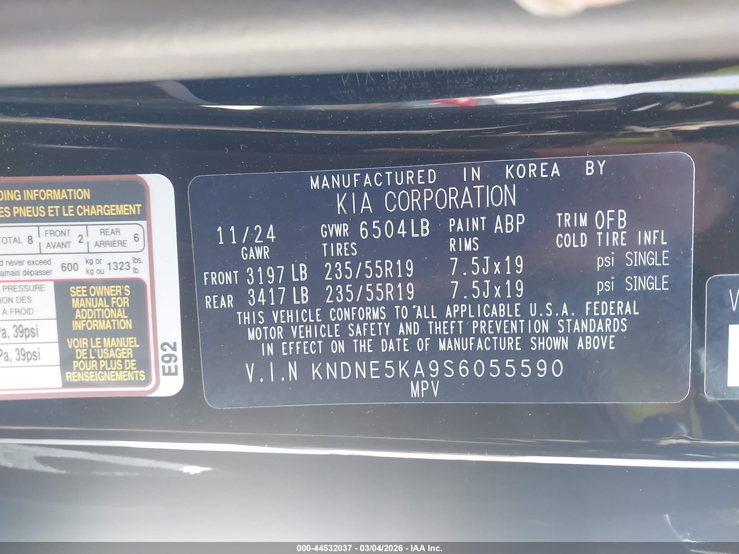 KIA CARNIVAL image 9