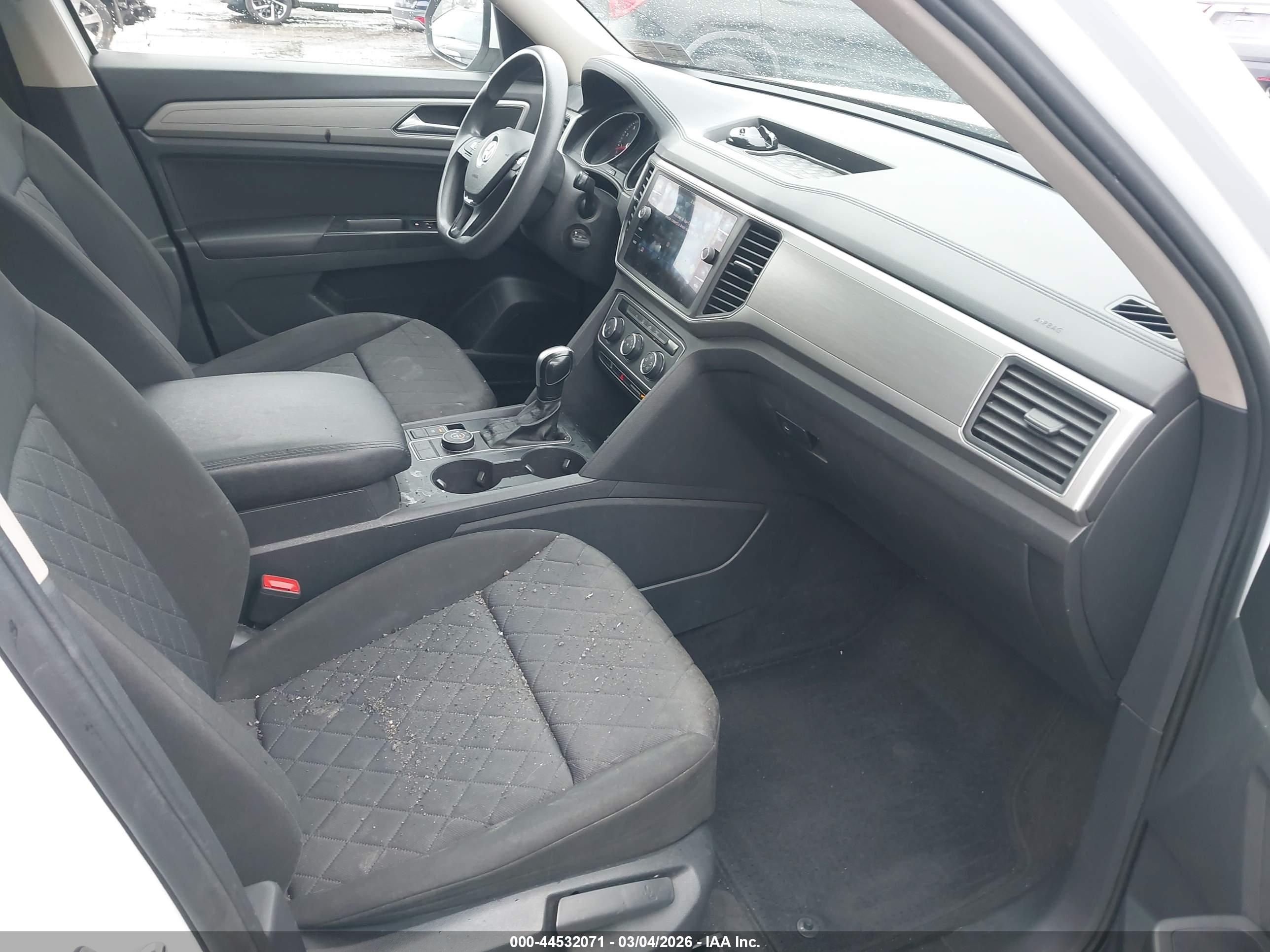 VOLKSWAGEN ATLAS image 5