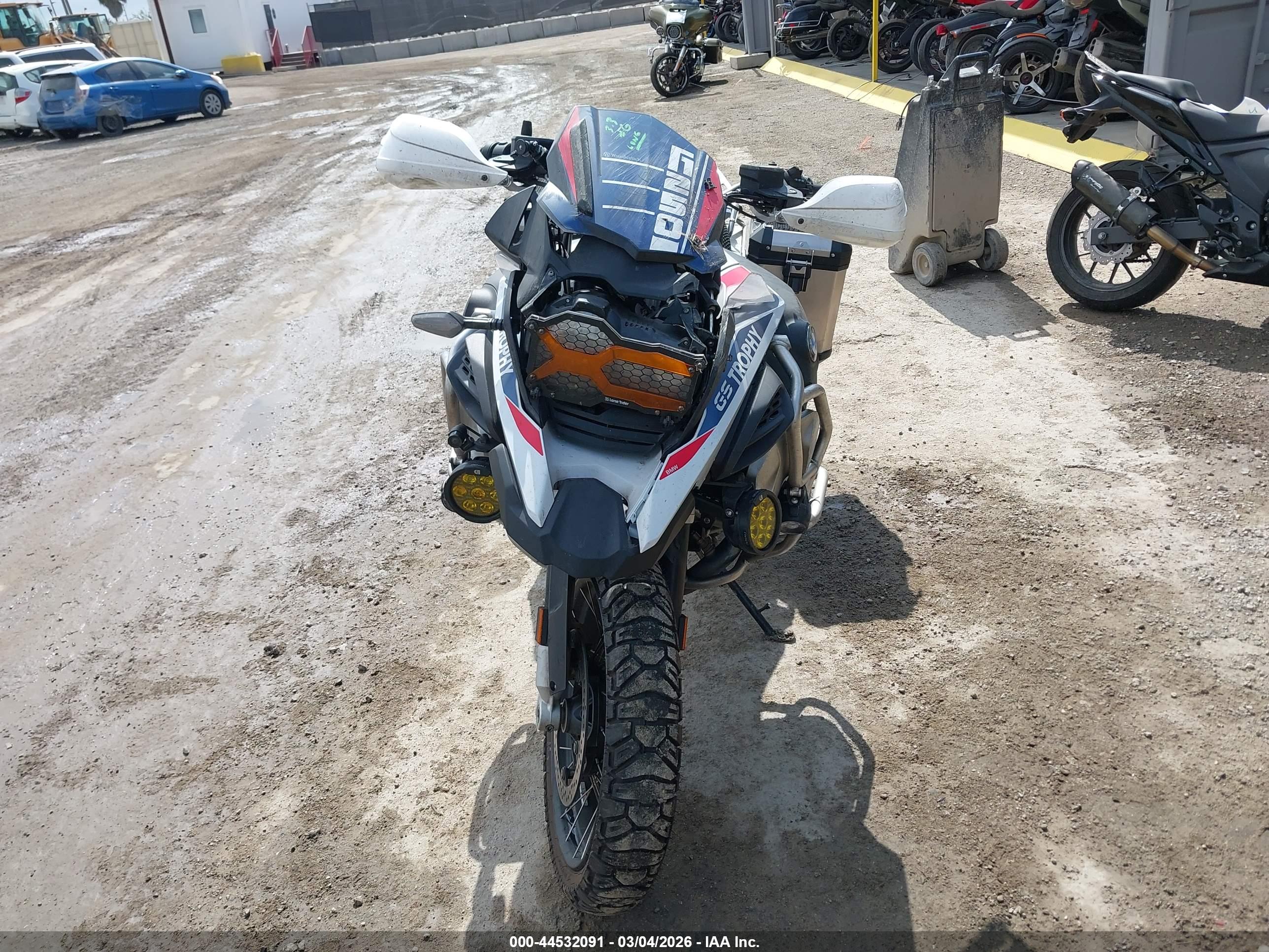 BMW R image 5