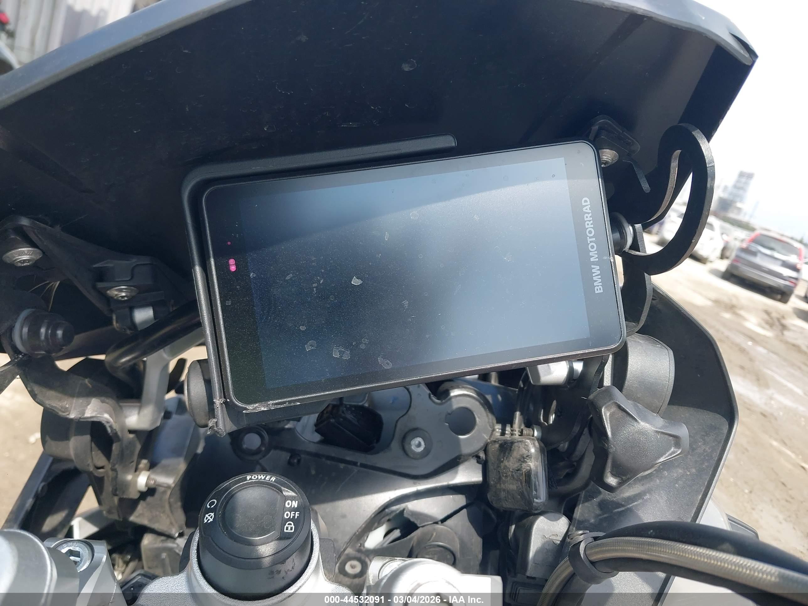 BMW R image 7