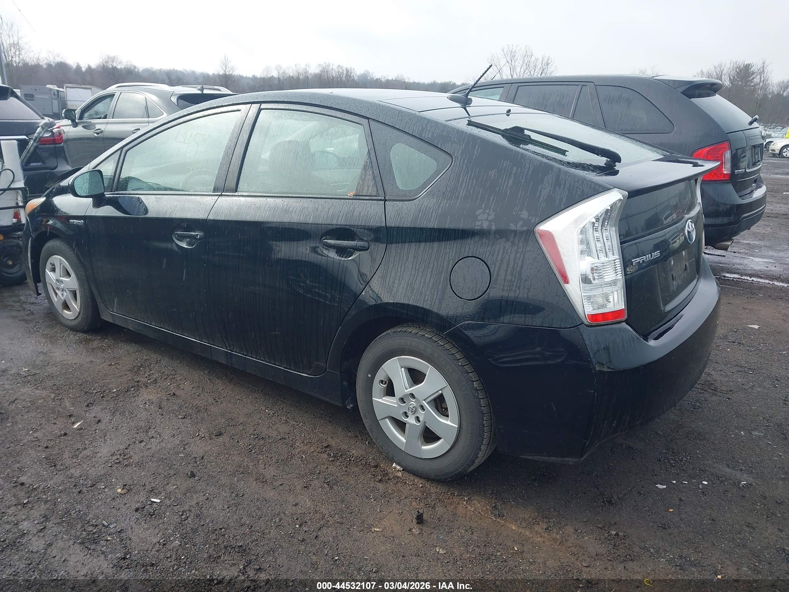 TOYOTA PRIUS image 3