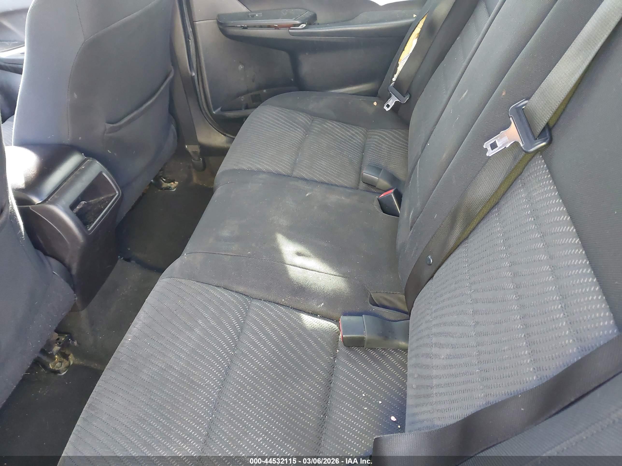 TOYOTA CAMRY image 8