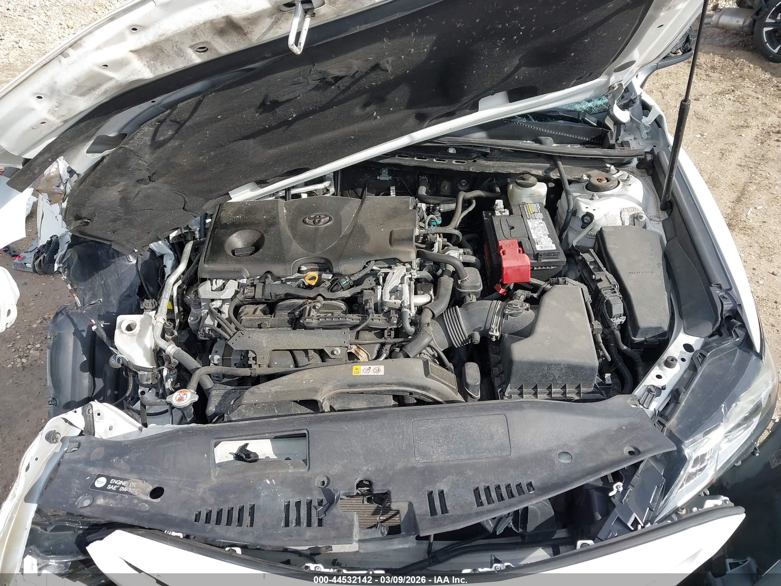 TOYOTA CAMRY image 10