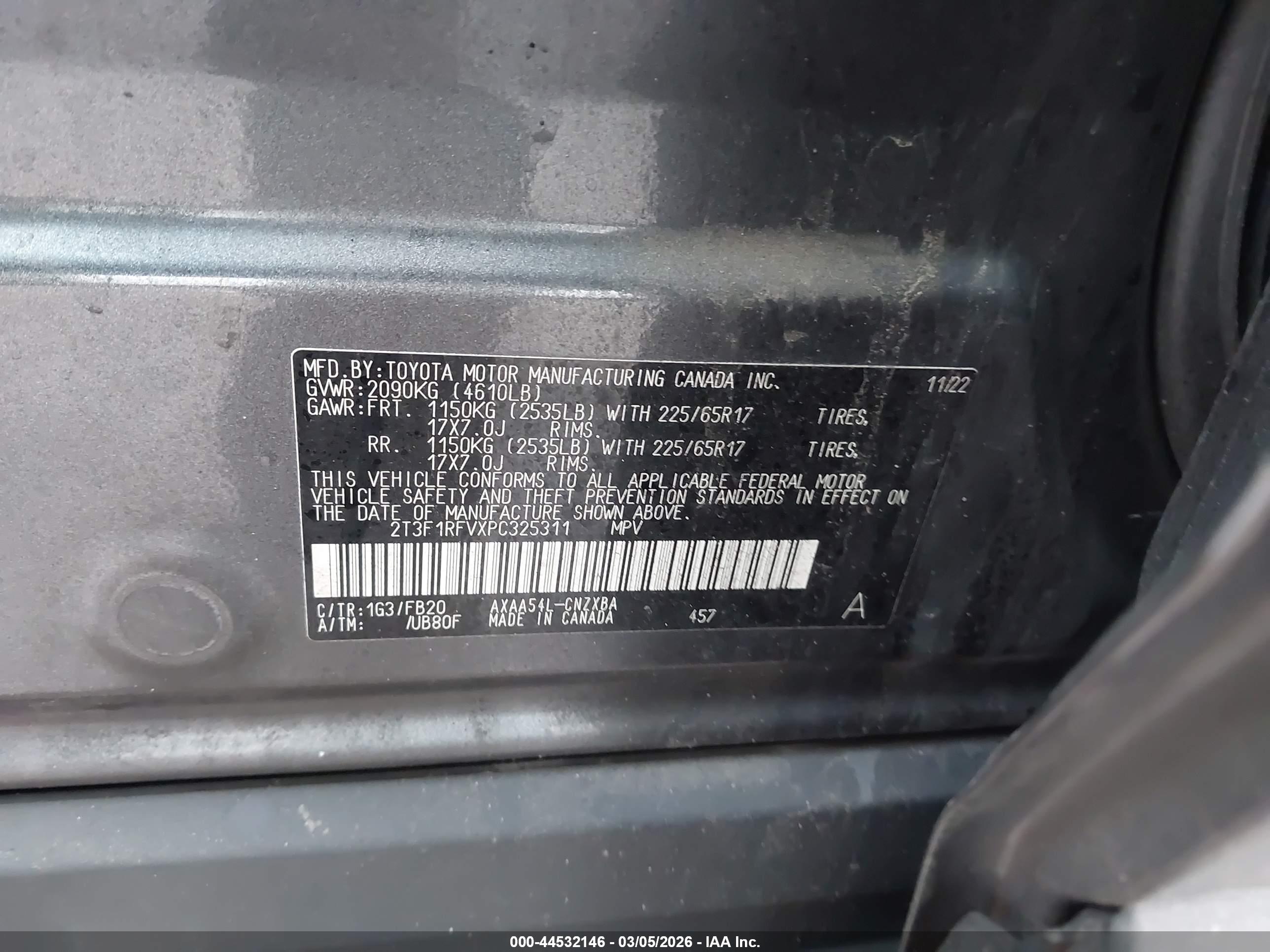 TOYOTA RAV4 image 9