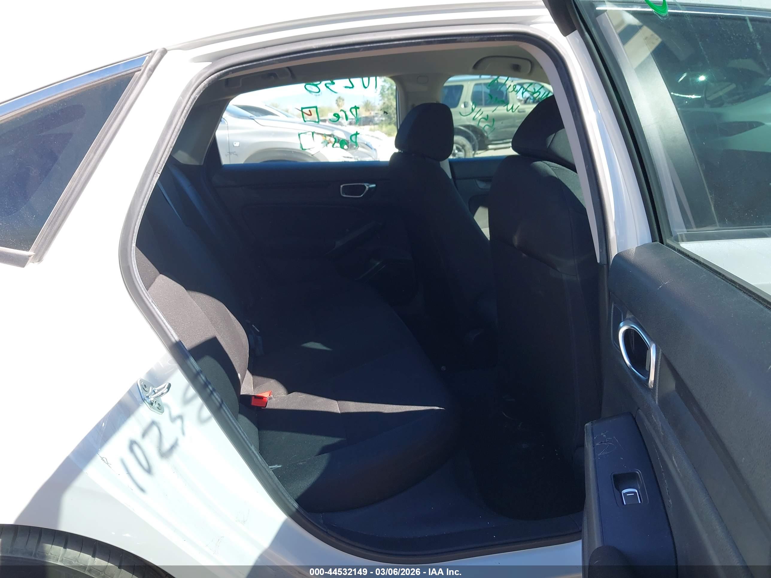 HONDA CIVIC image 8