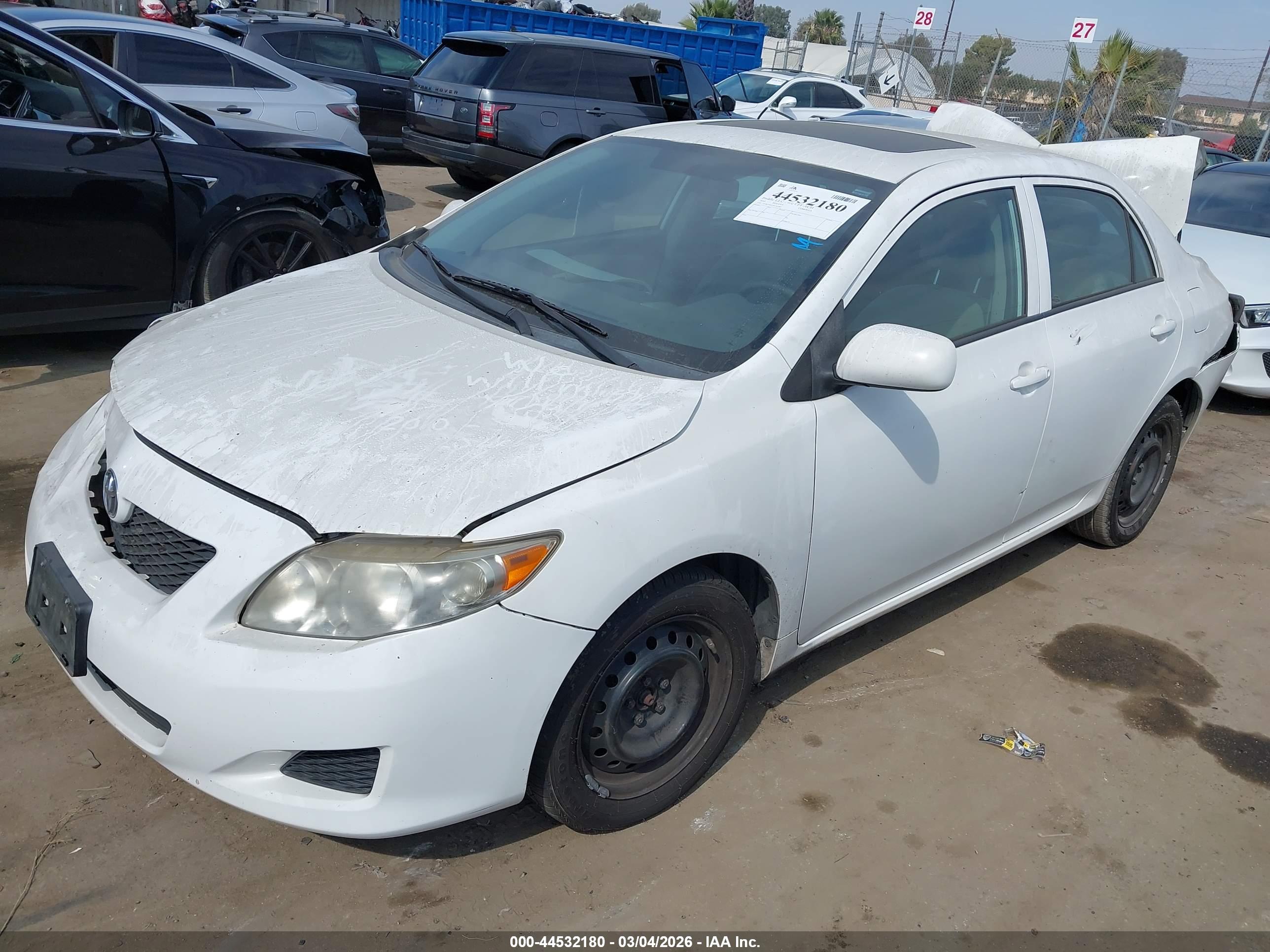 TOYOTA COROLLA image 2