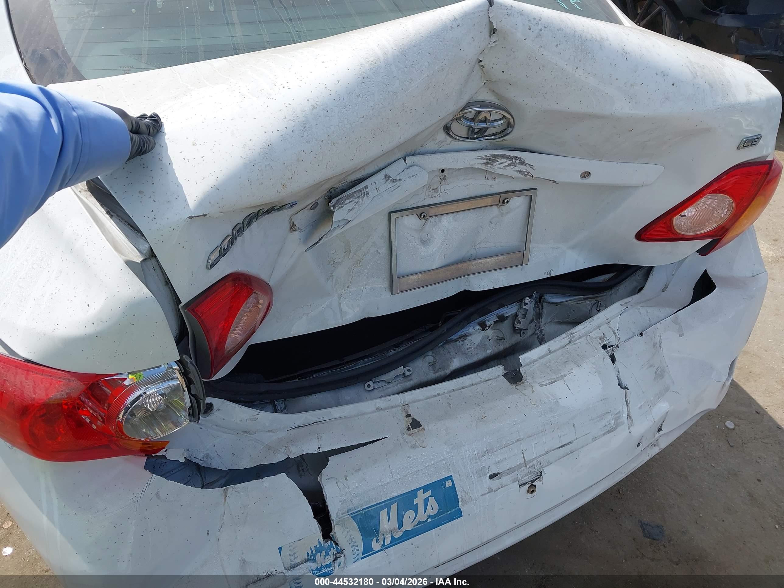 TOYOTA COROLLA image 6