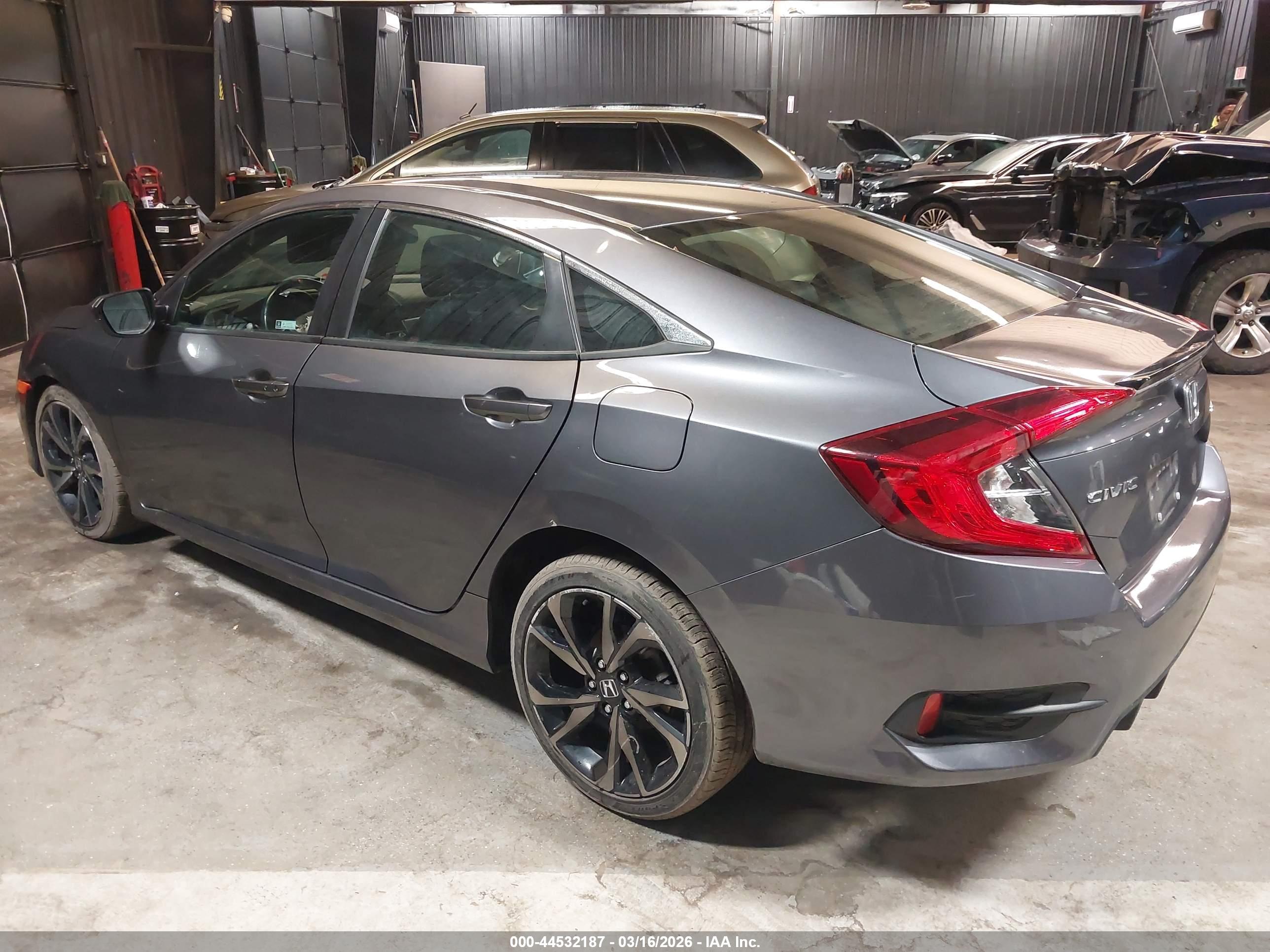 HONDA CIVIC image 3