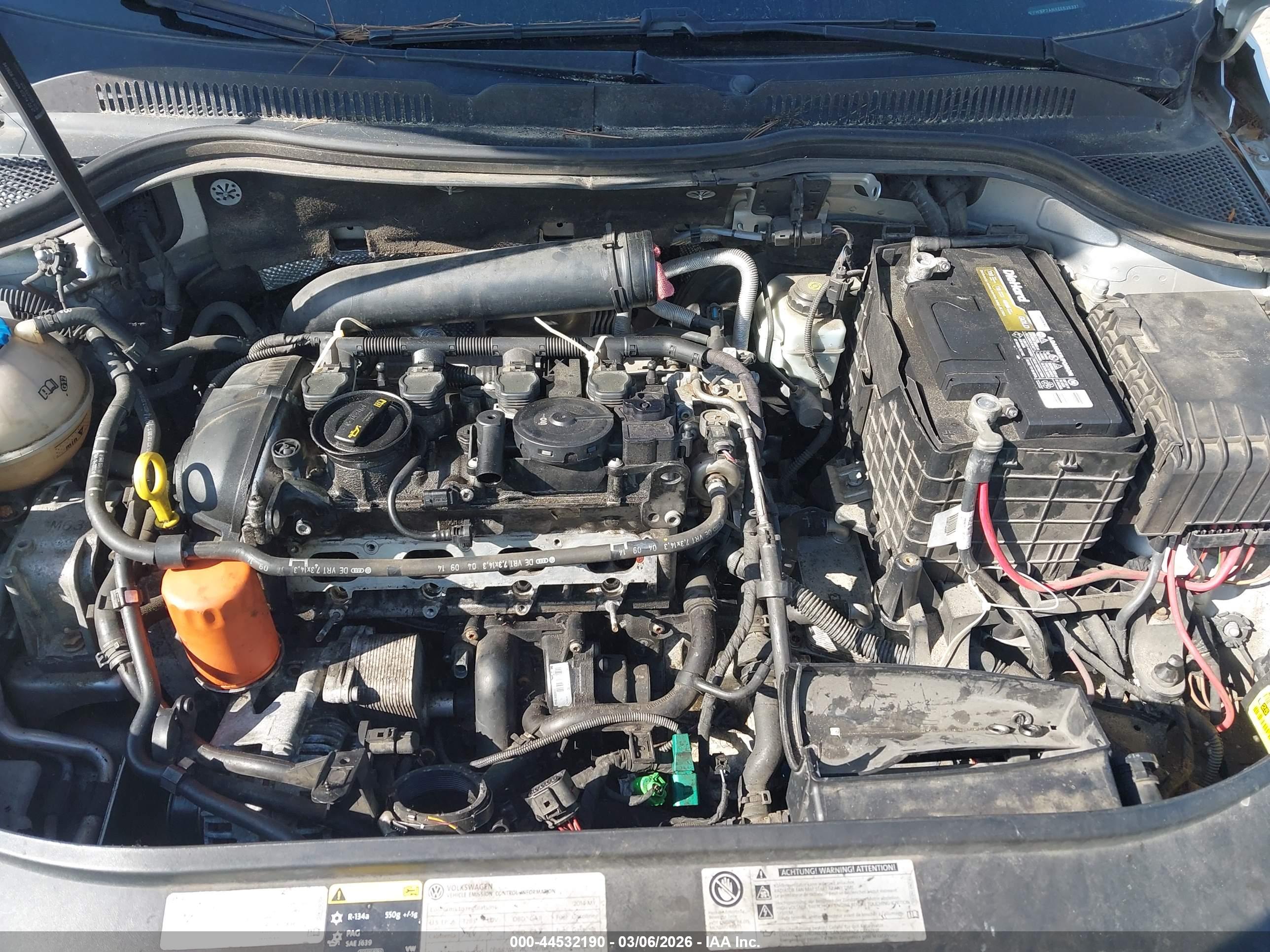 VOLKSWAGEN CC image 6