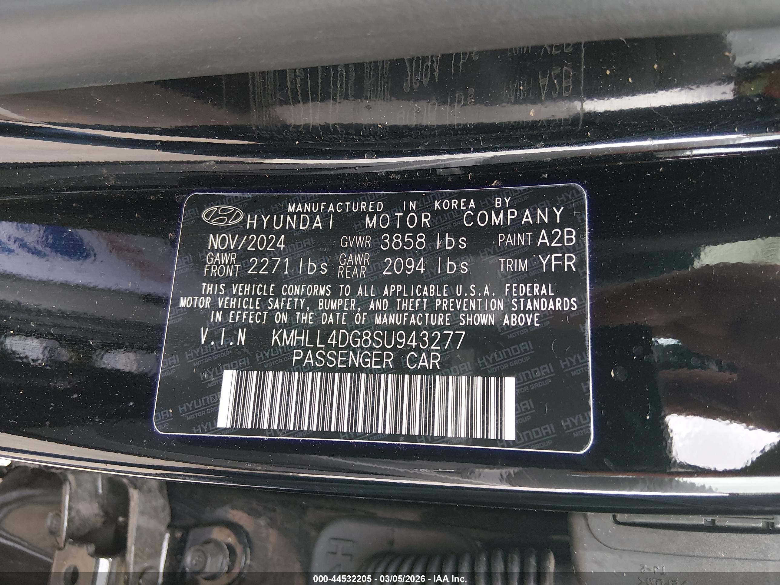 HYUNDAI ELANTRA image 9