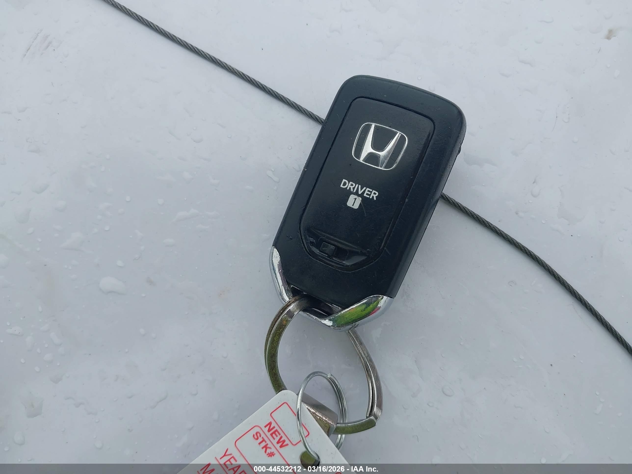 HONDA ACCORD image 11
