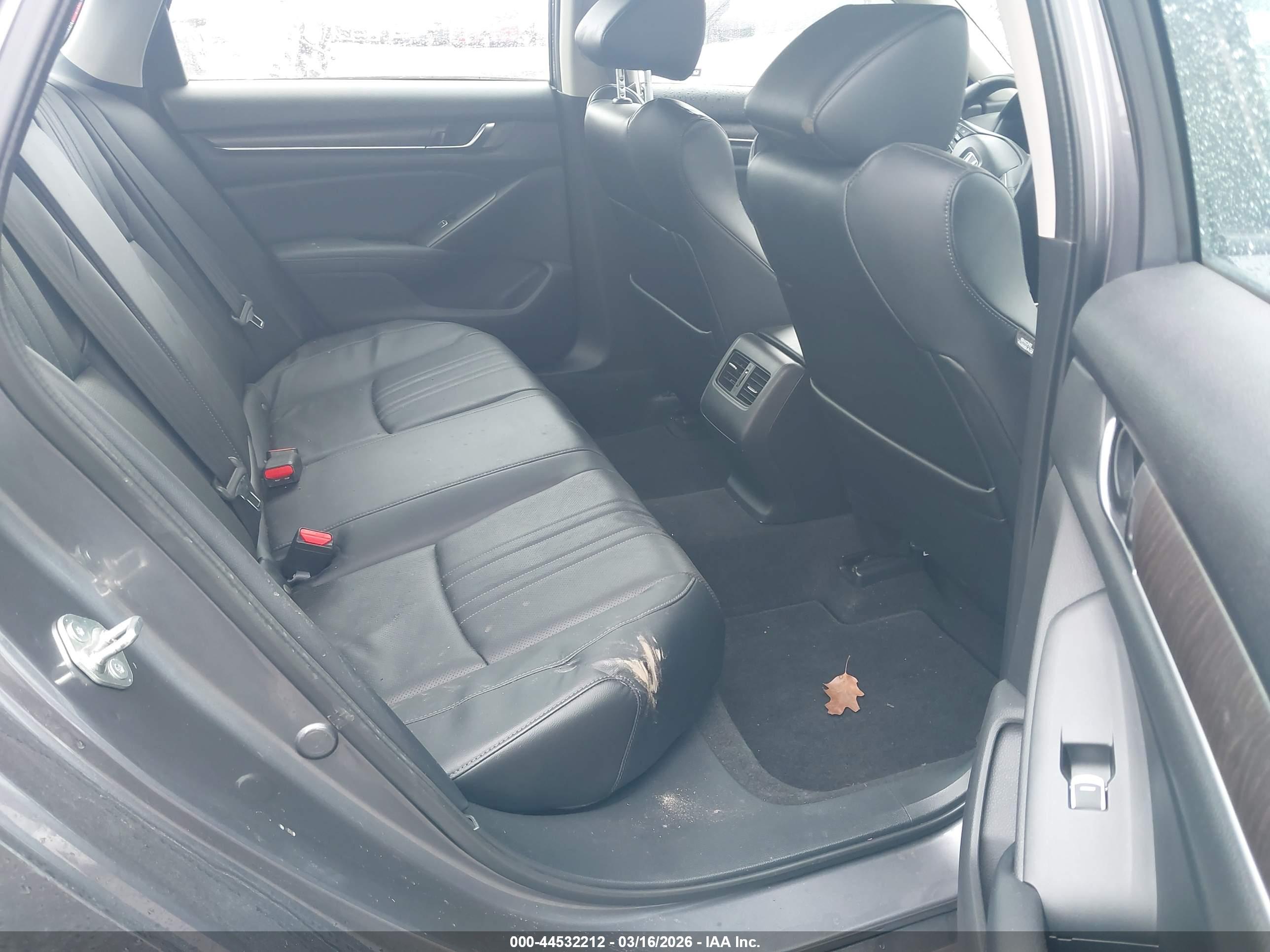 HONDA ACCORD image 8