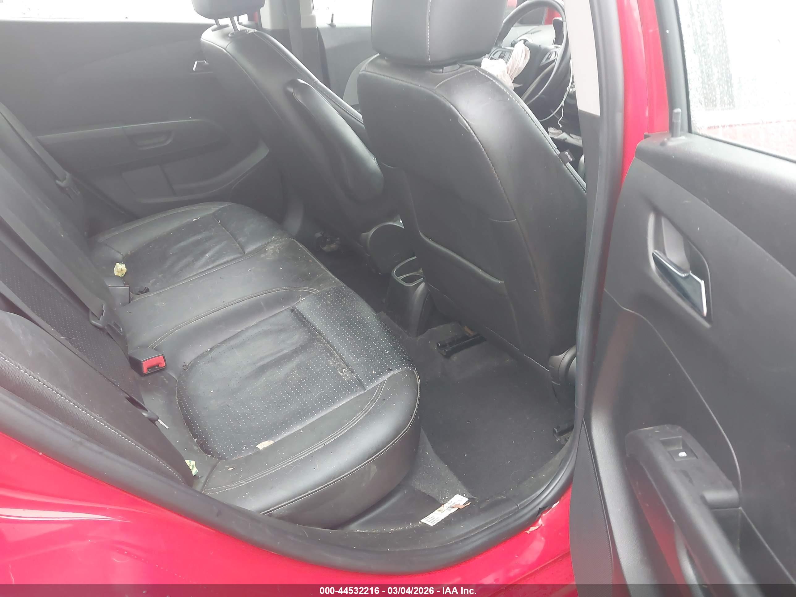 CHEVROLET SONIC image 8