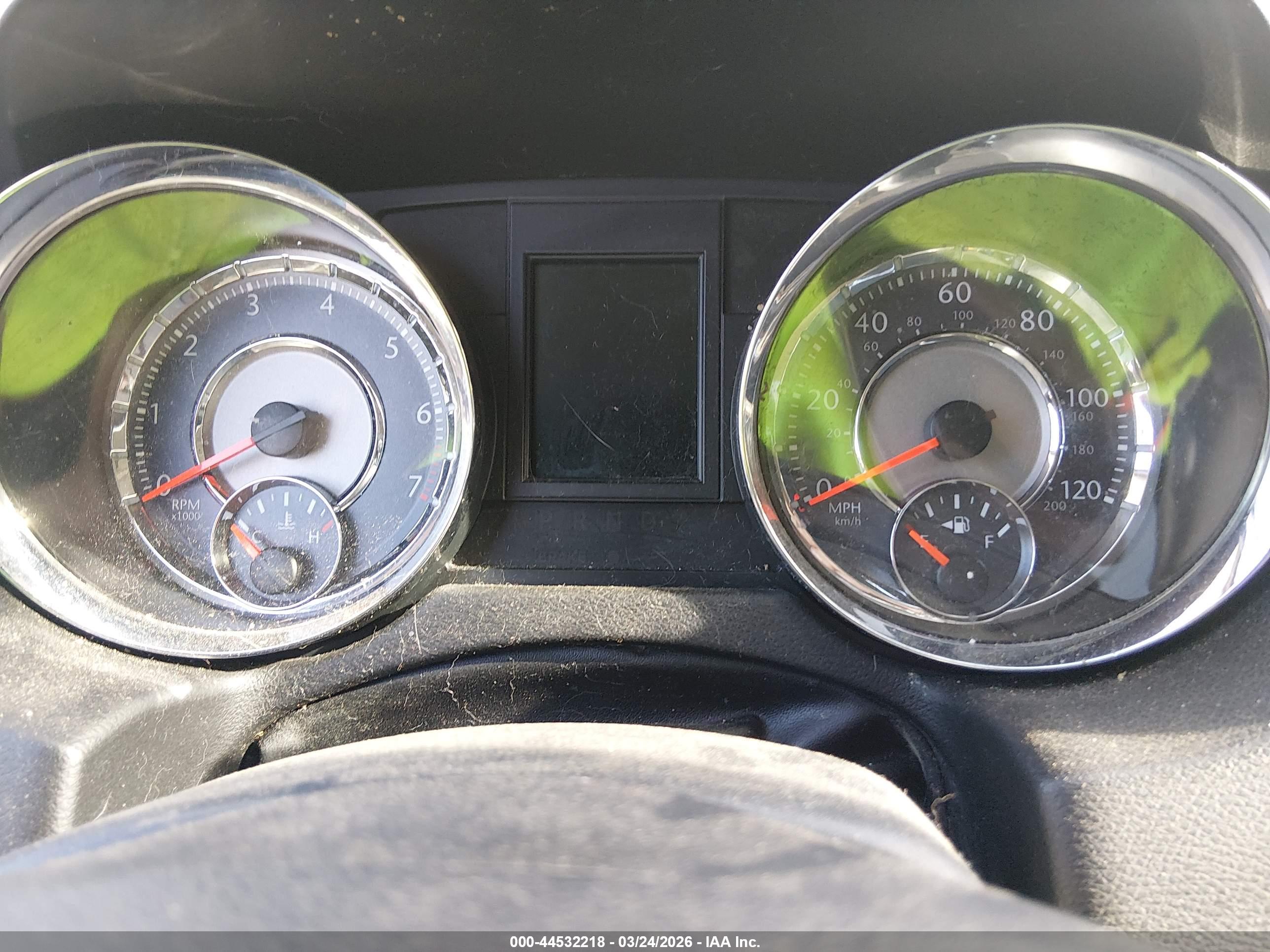 CHRYSLER TOWN image 7