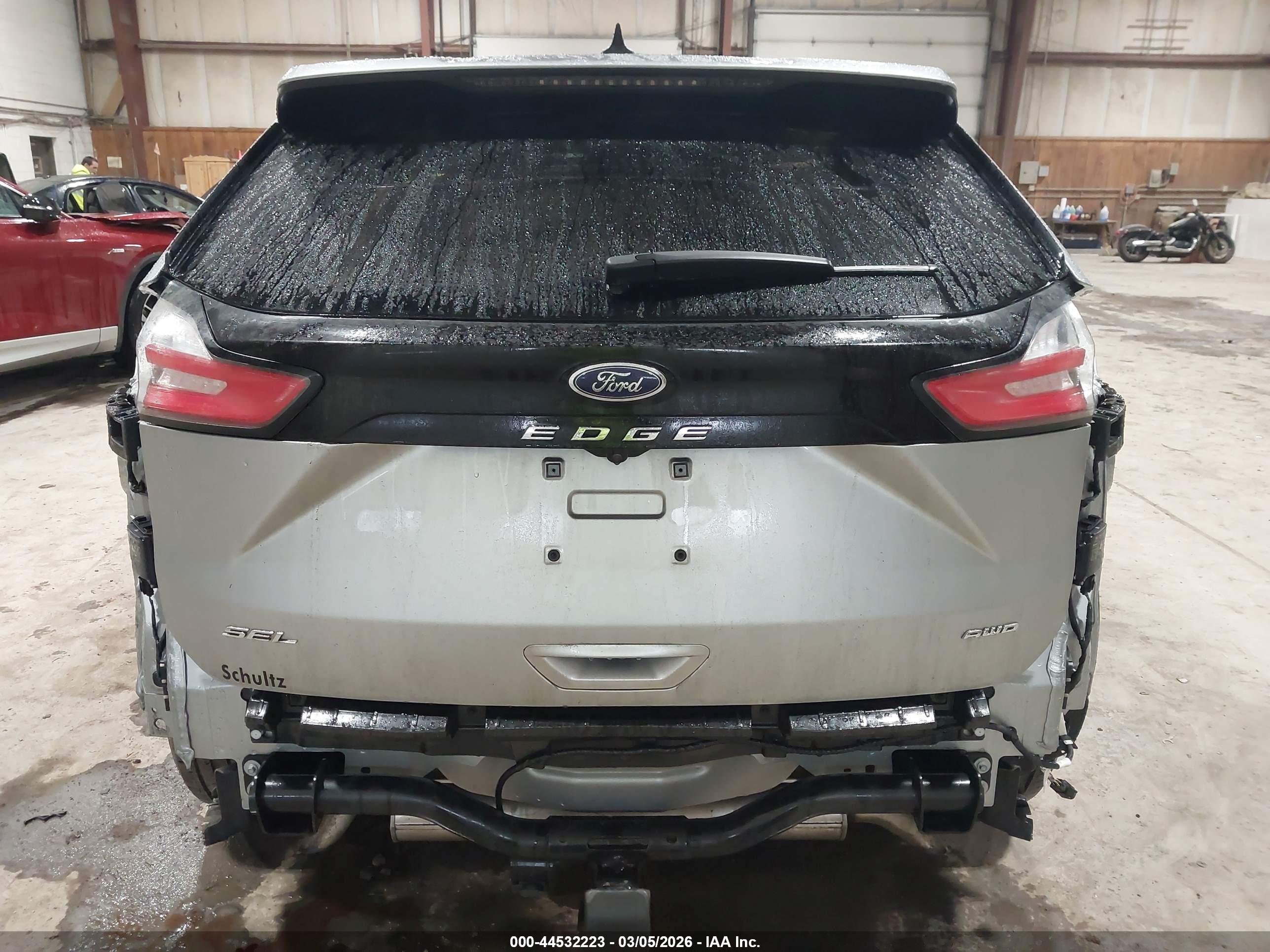 FORD EDGE image 6