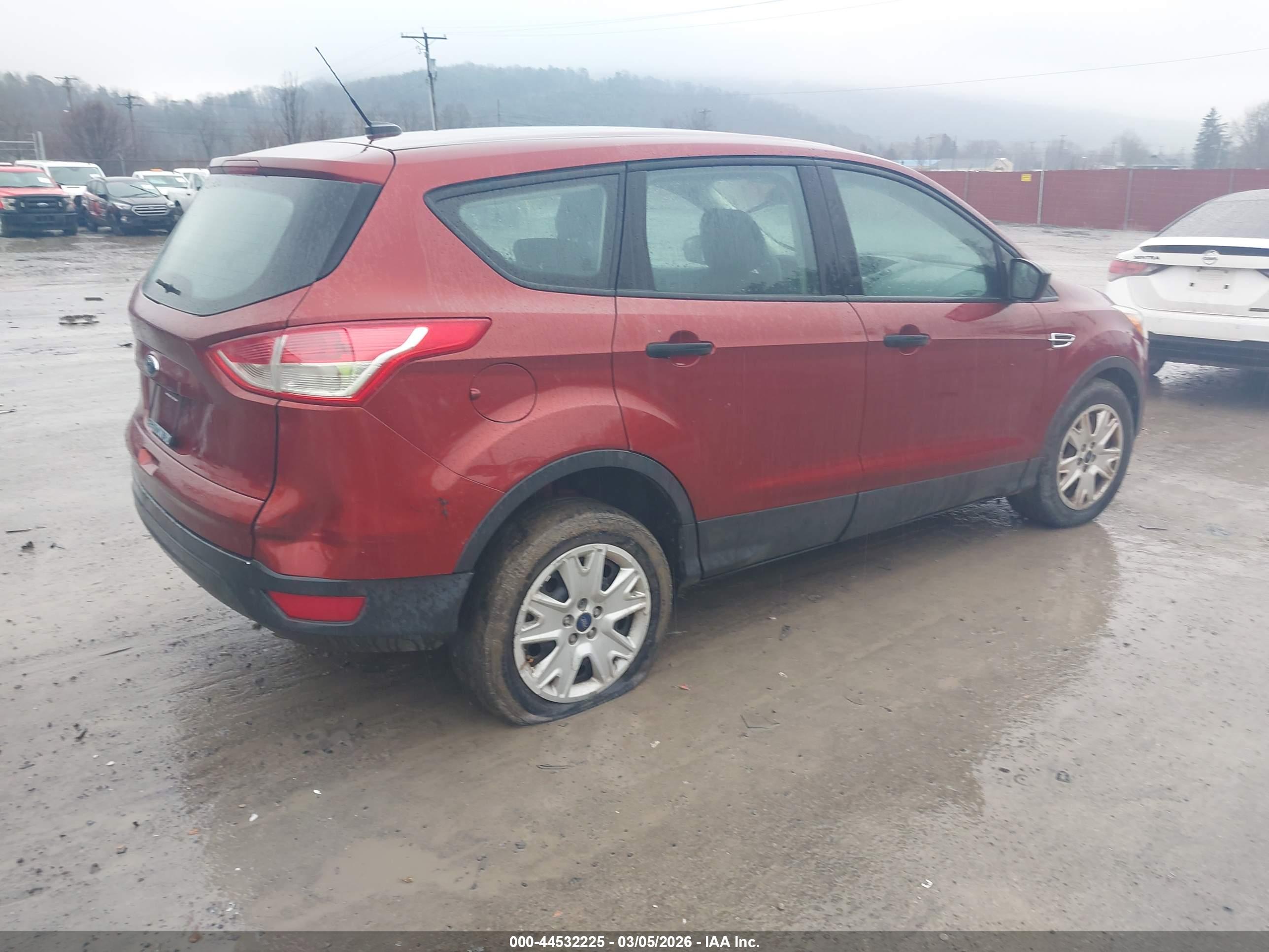 FORD ESCAPE image 4