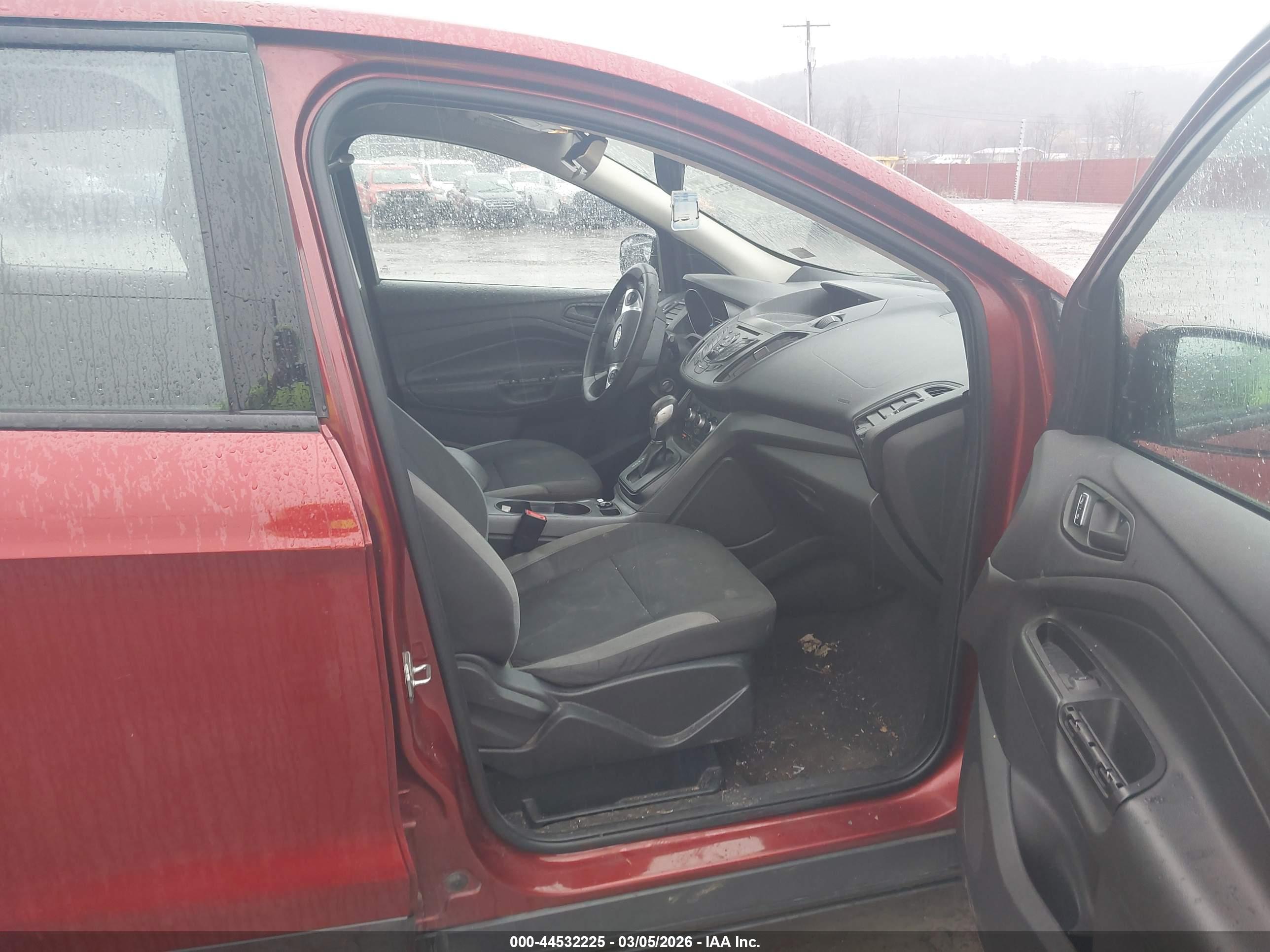 FORD ESCAPE image 5