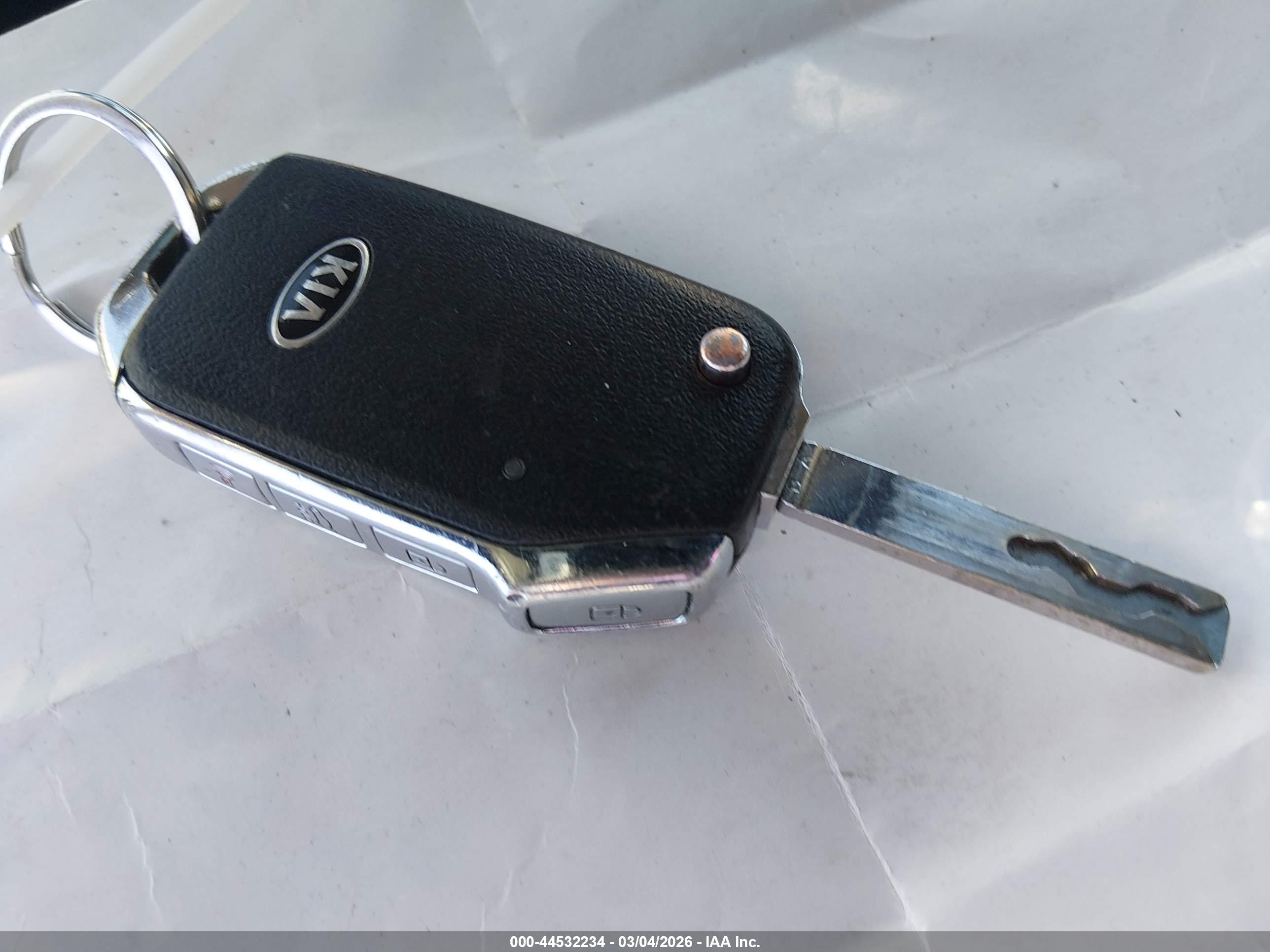 KIA FORTE image 11