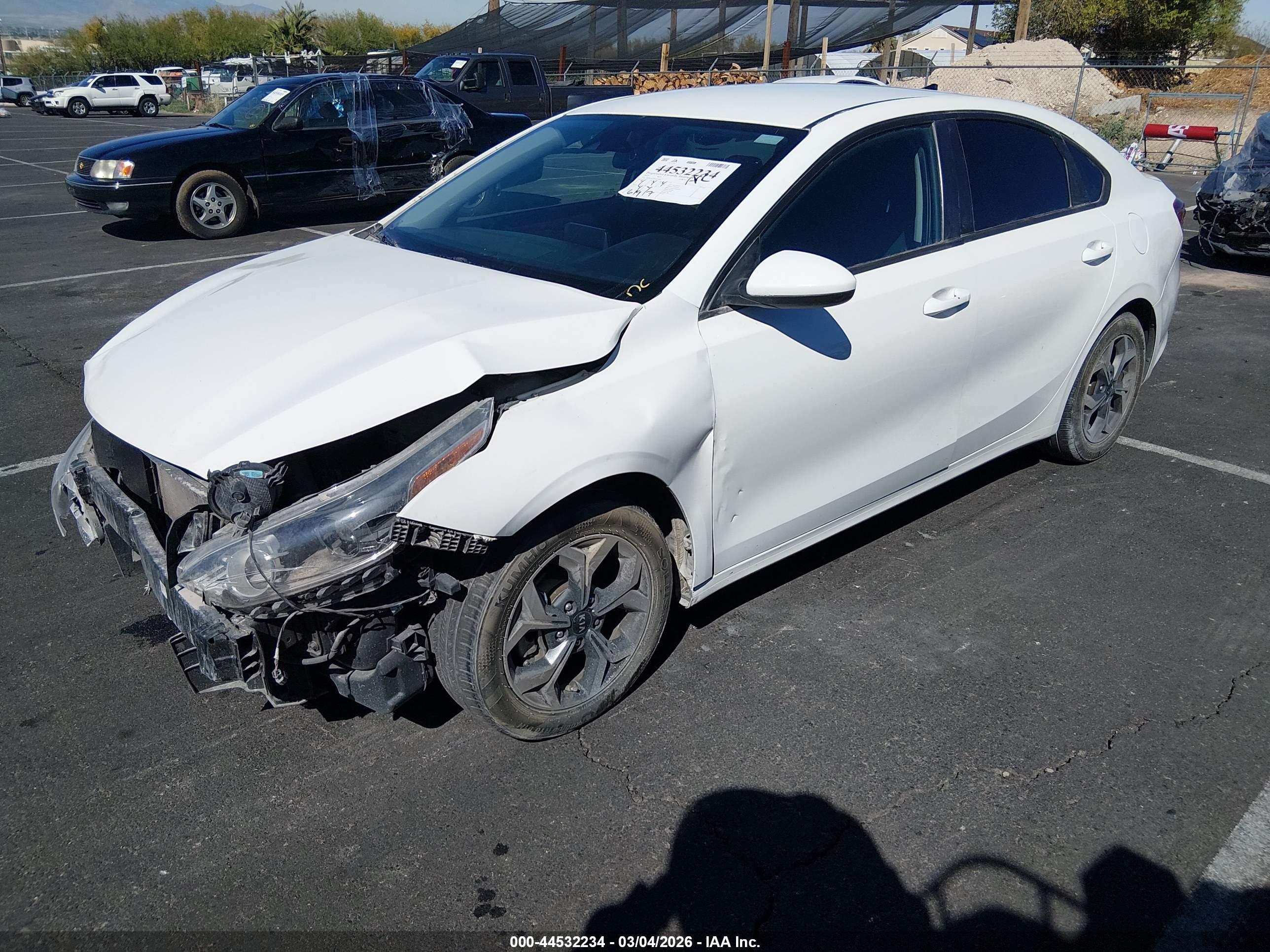 KIA FORTE image 2