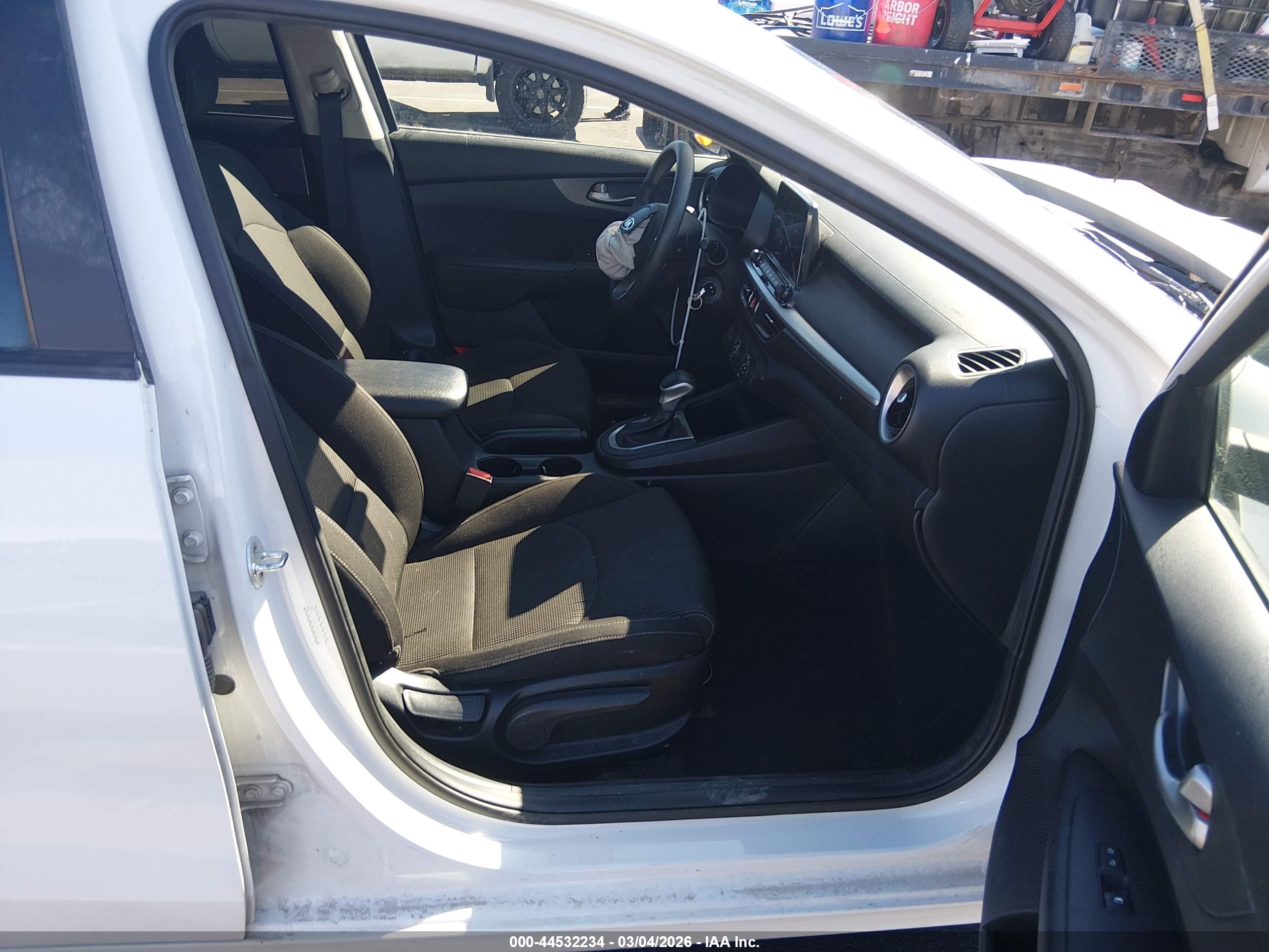 KIA FORTE image 5