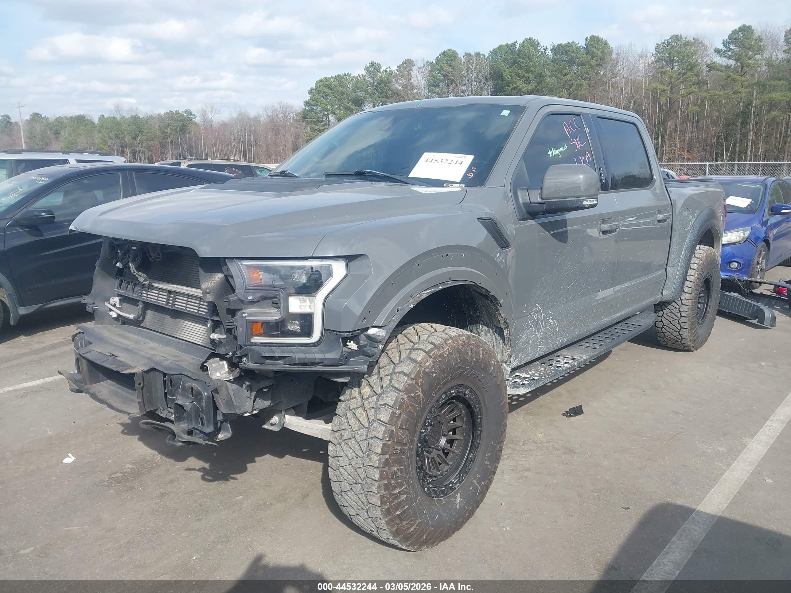 FORD F-150 image 2