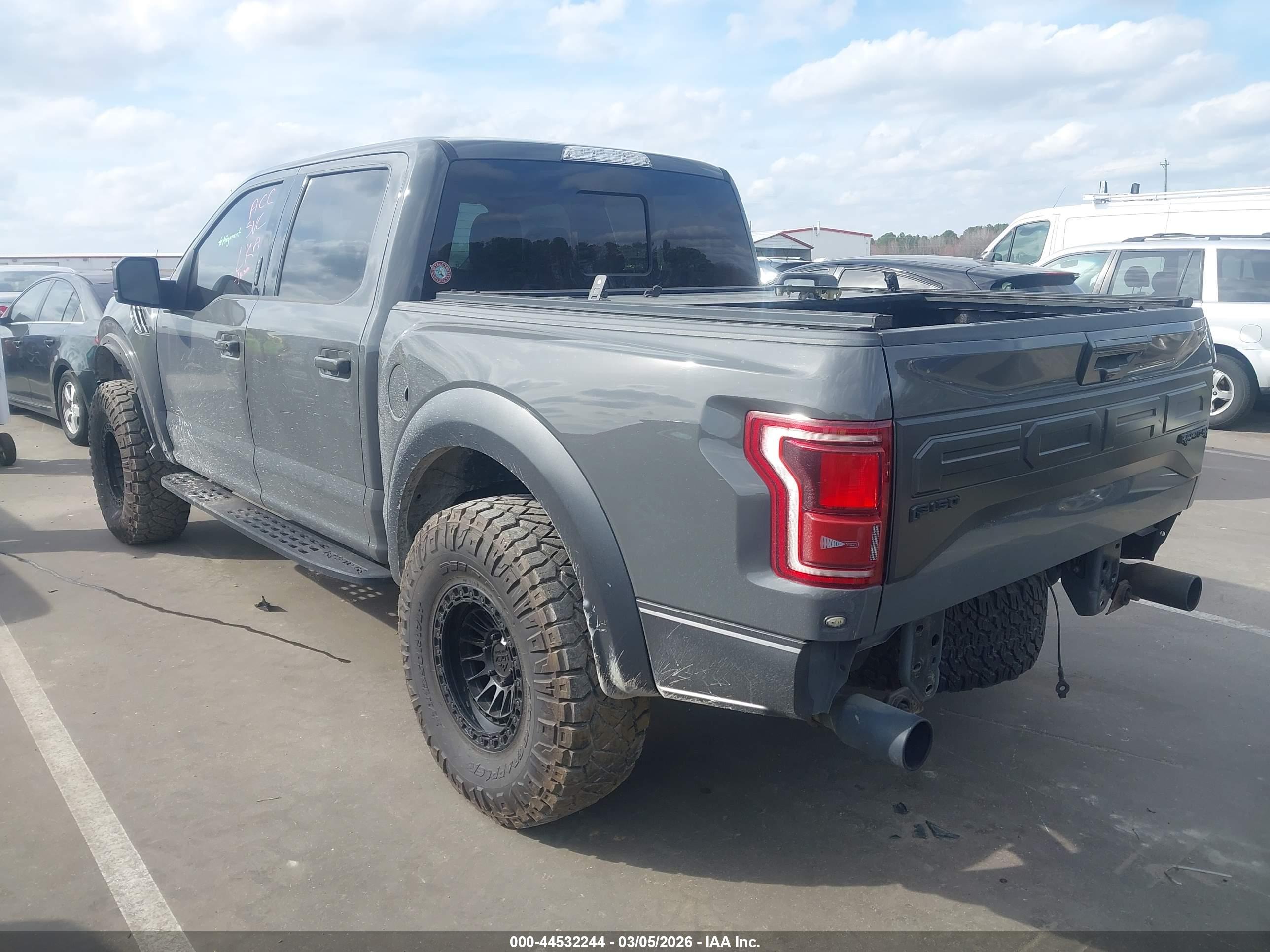 FORD F-150 image 3
