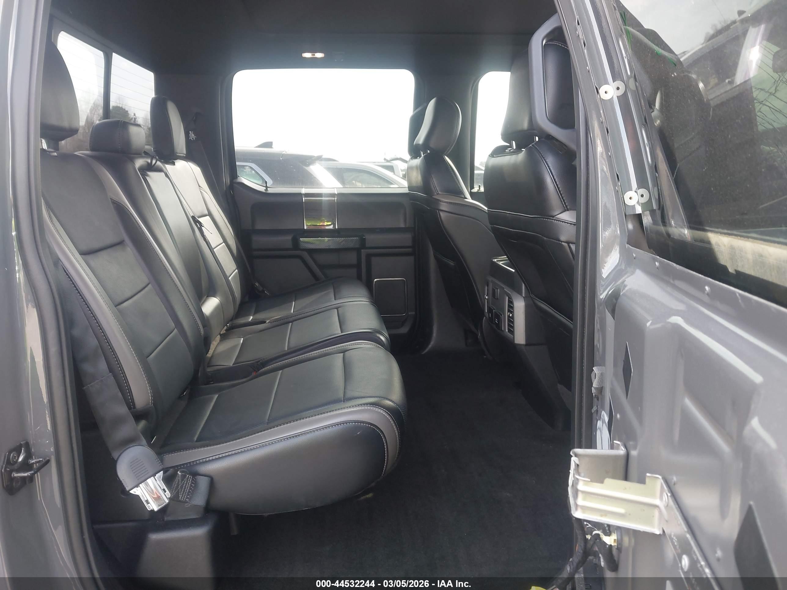 FORD F-150 image 8