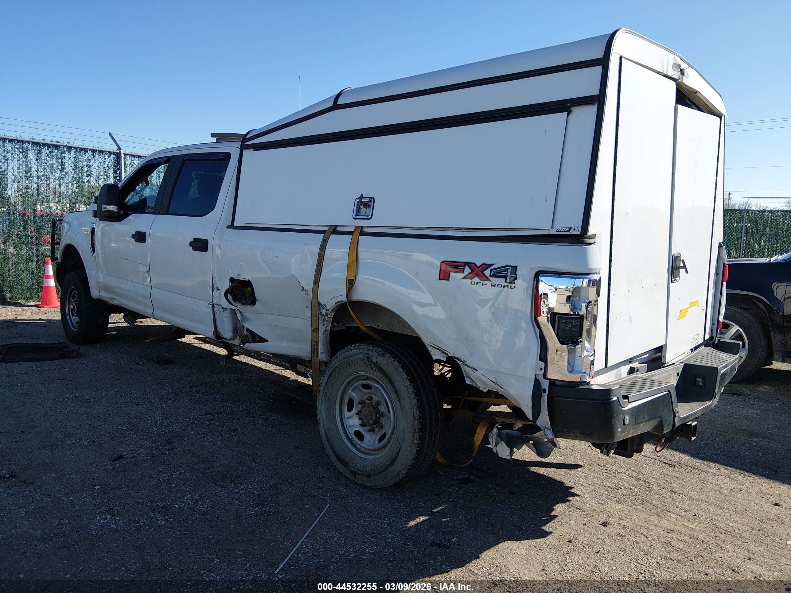 FORD F-250 image 3