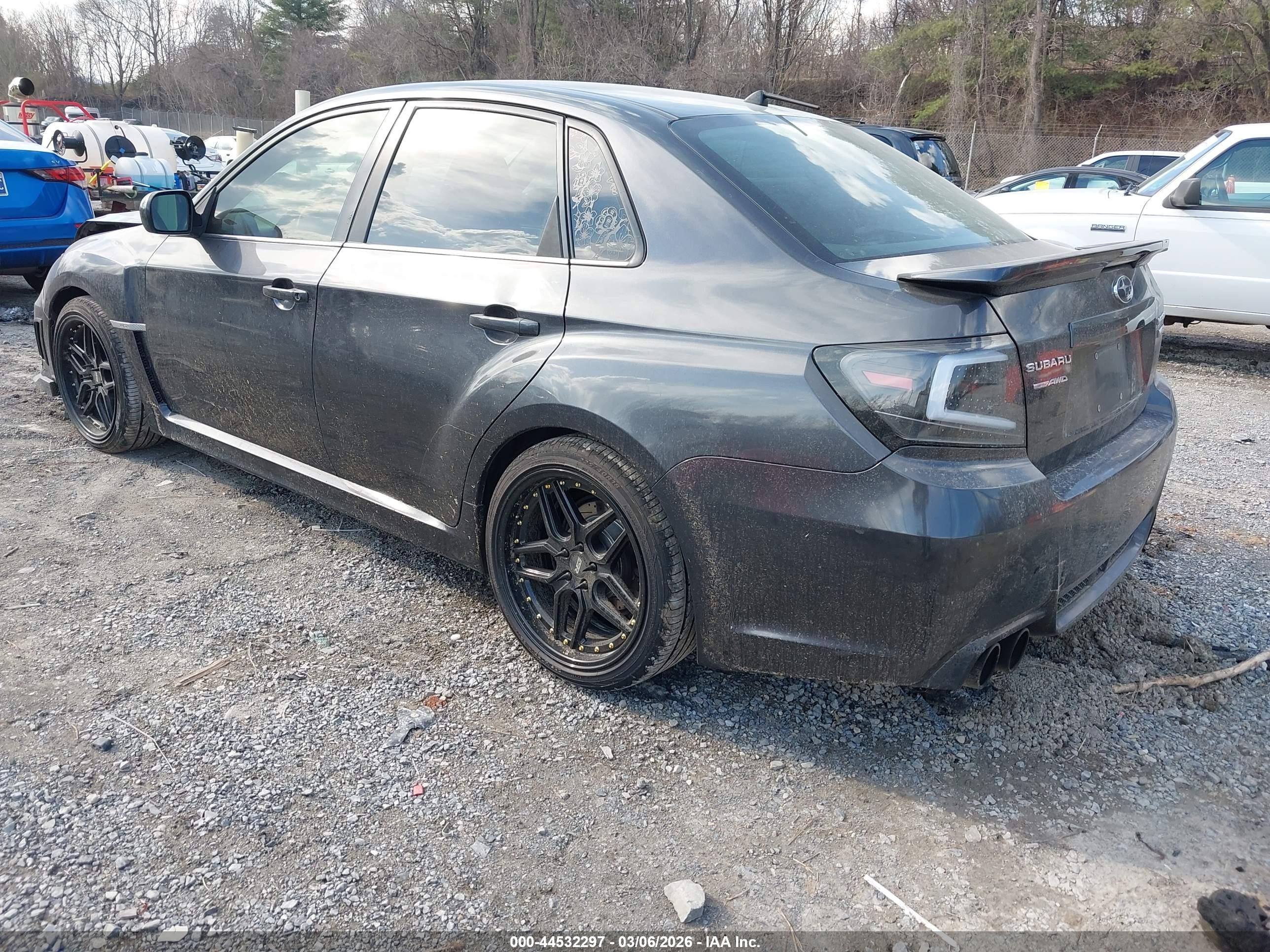 SUBARU IMPREZA image 3