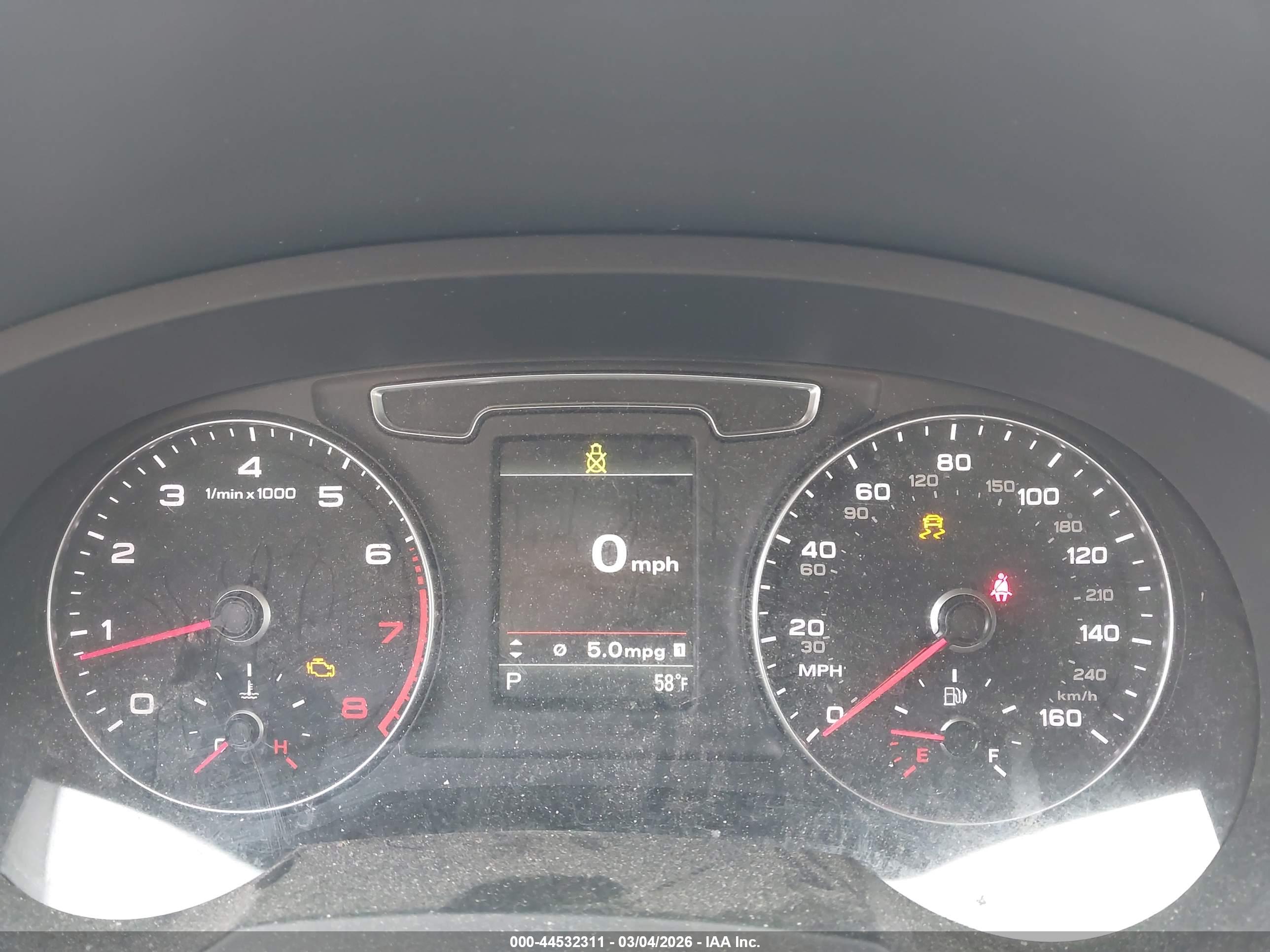 AUDI Q3 image 7