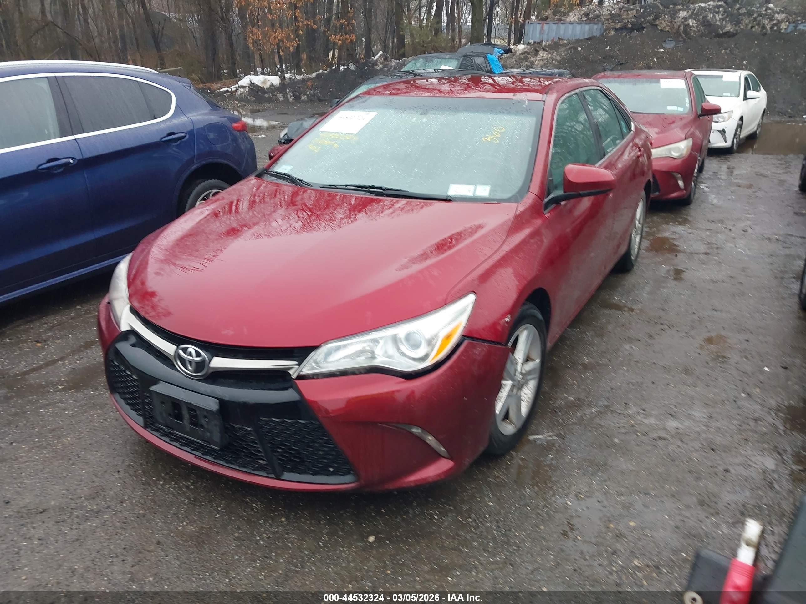 TOYOTA CAMRY image 6