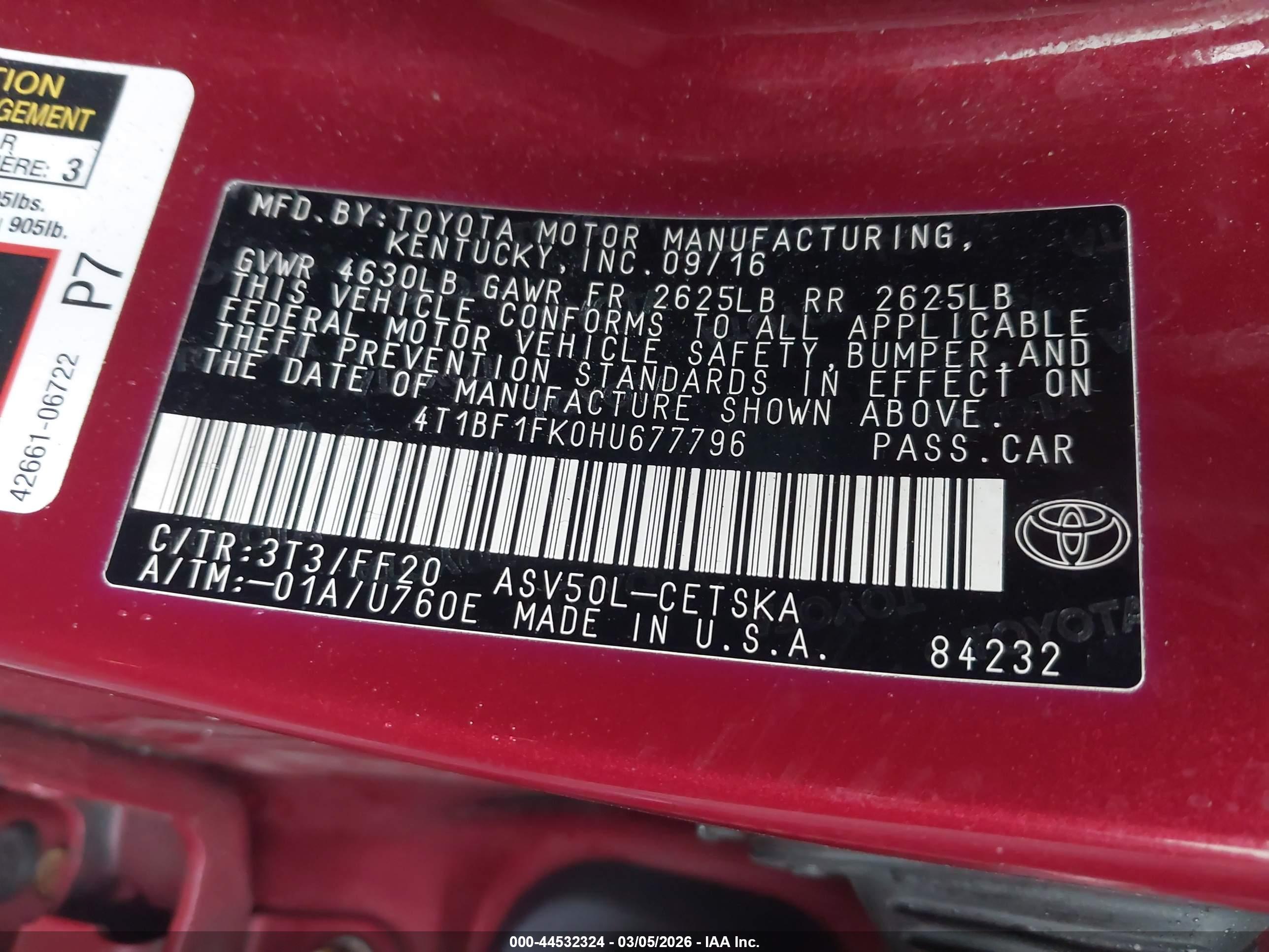 TOYOTA CAMRY image 9