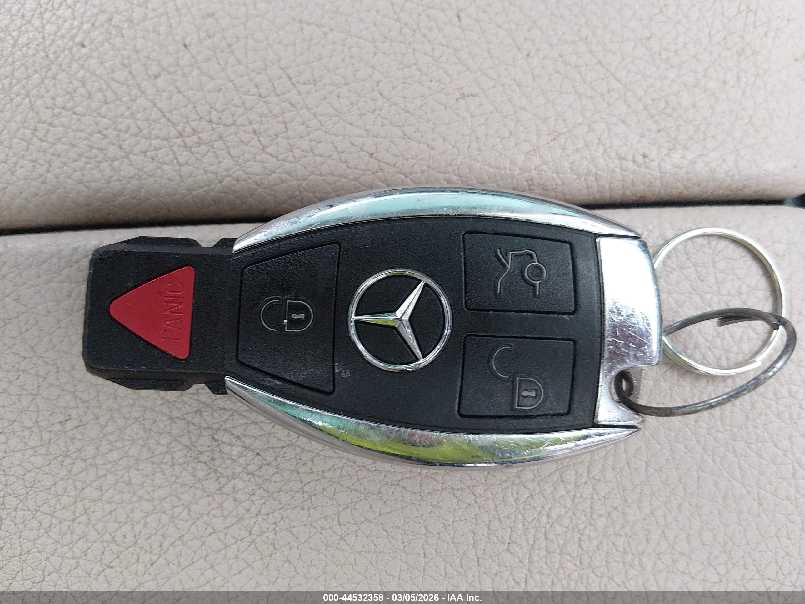 MERCEDES-BENZ C image 11