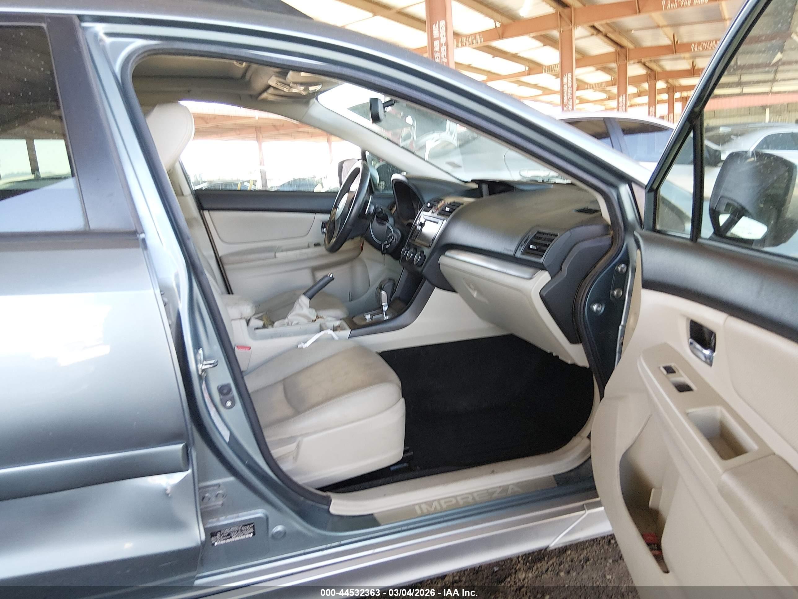 SUBARU IMPREZA image 5