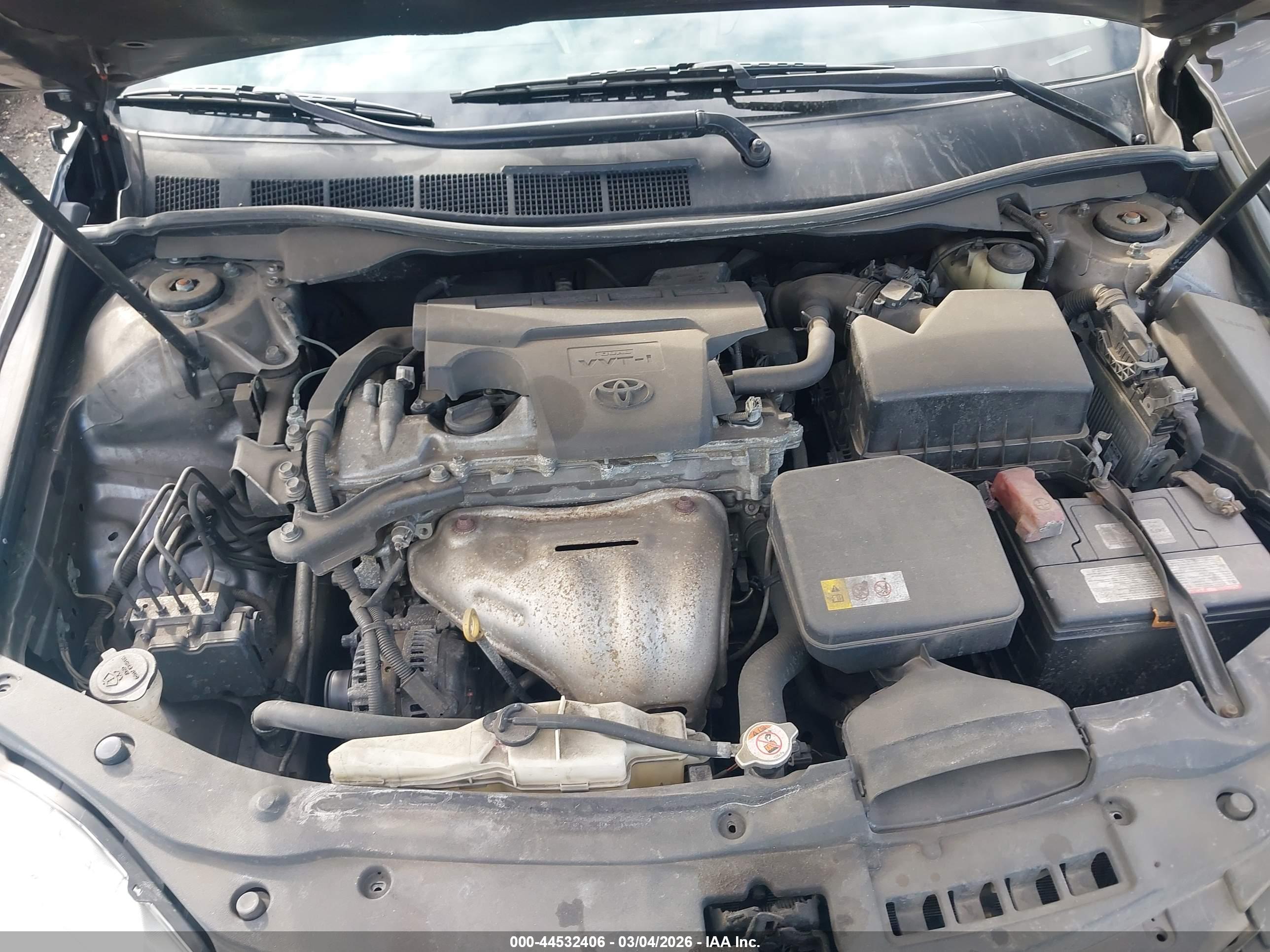 TOYOTA CAMRY image 10