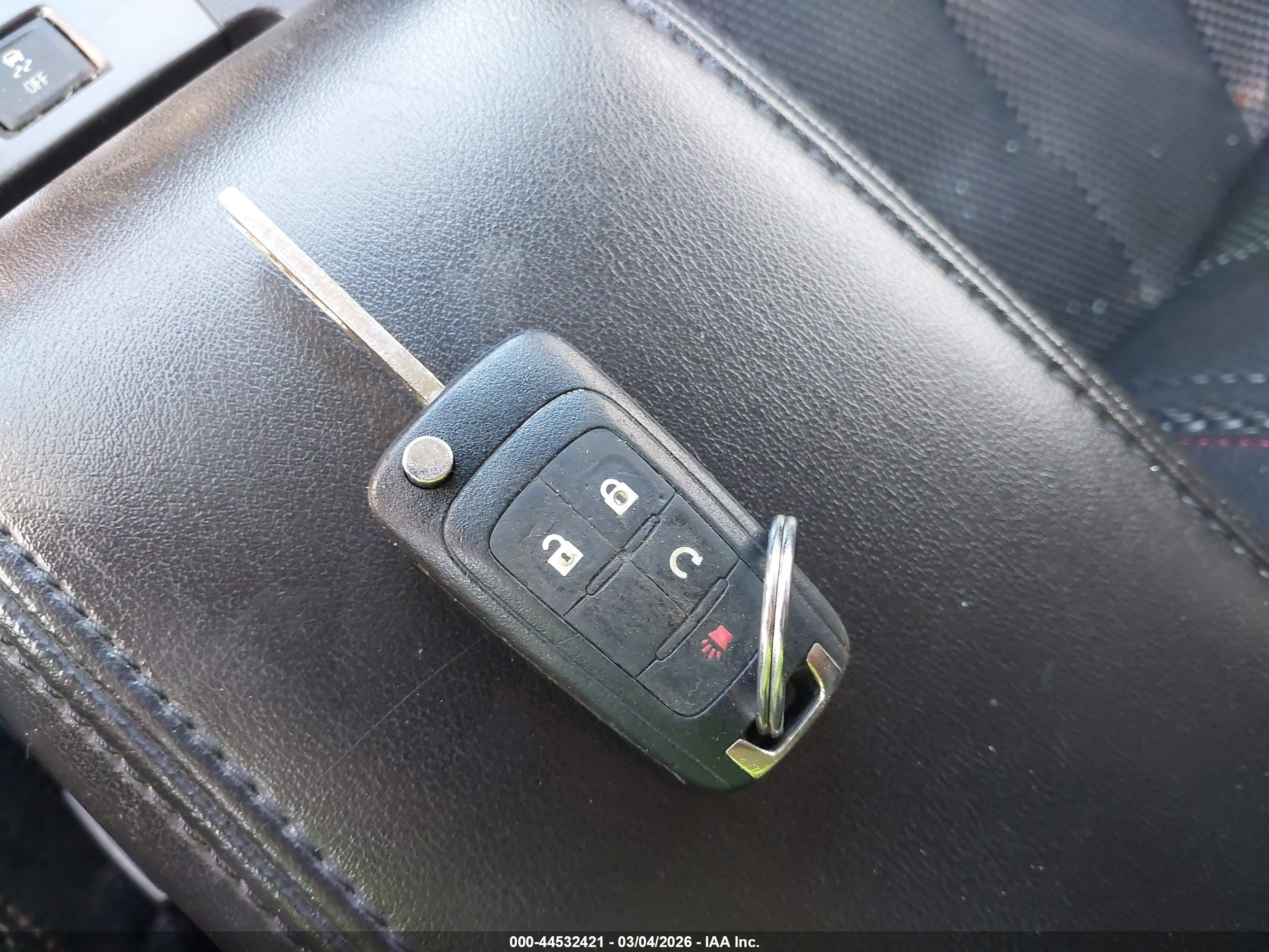 CHEVROLET EQUINOX image 11