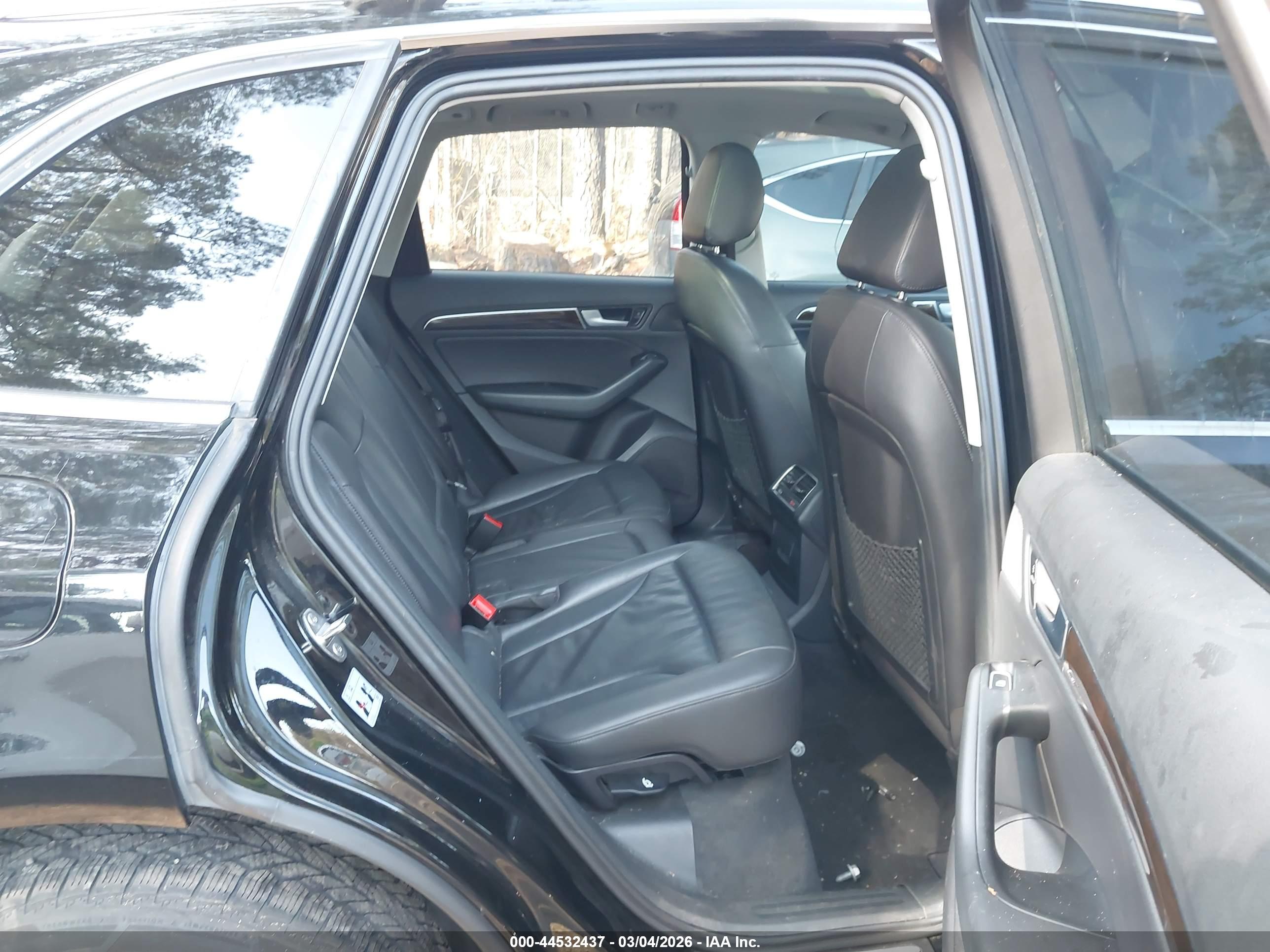AUDI Q5 image 8