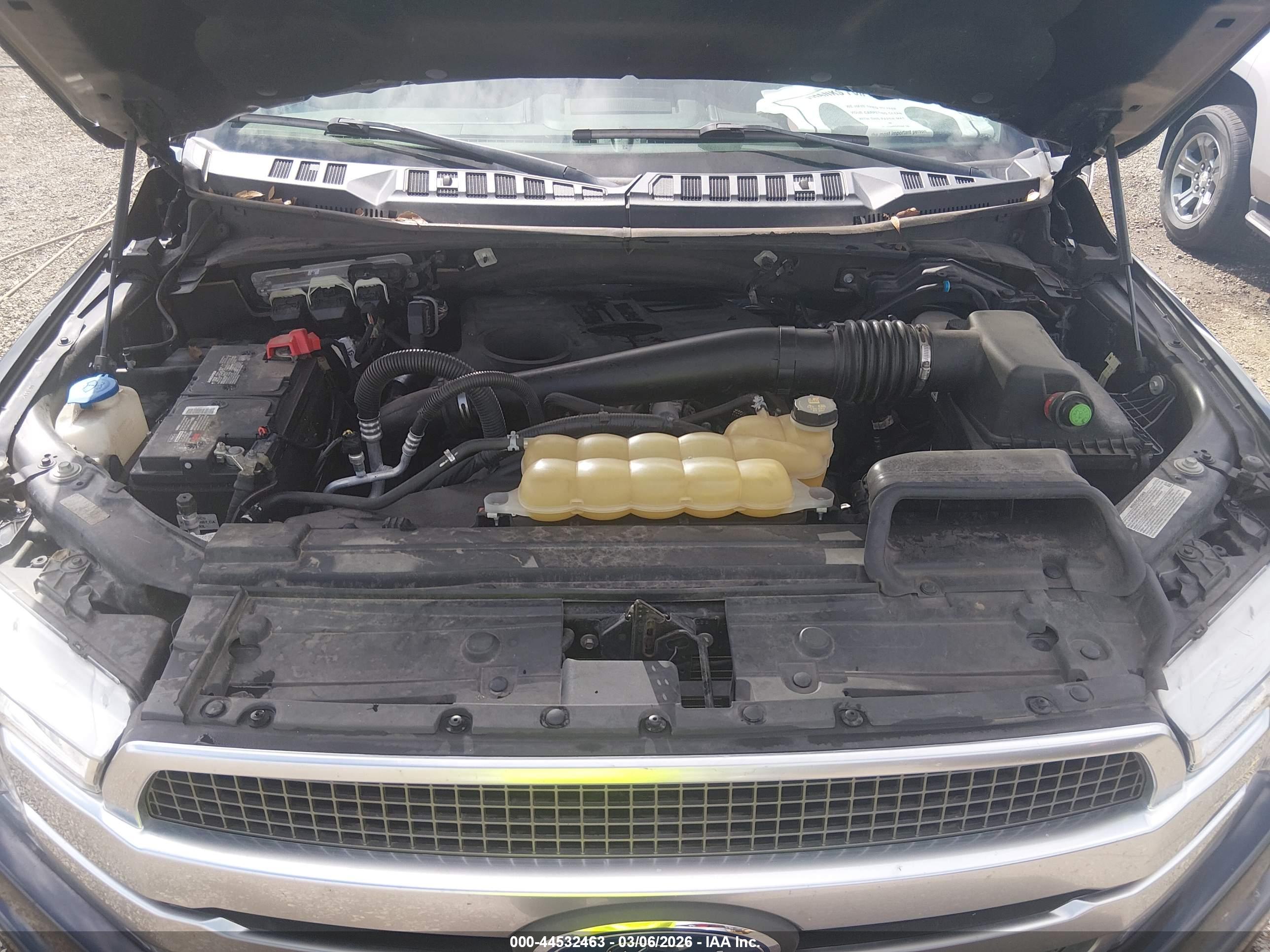 FORD F-150 image 10