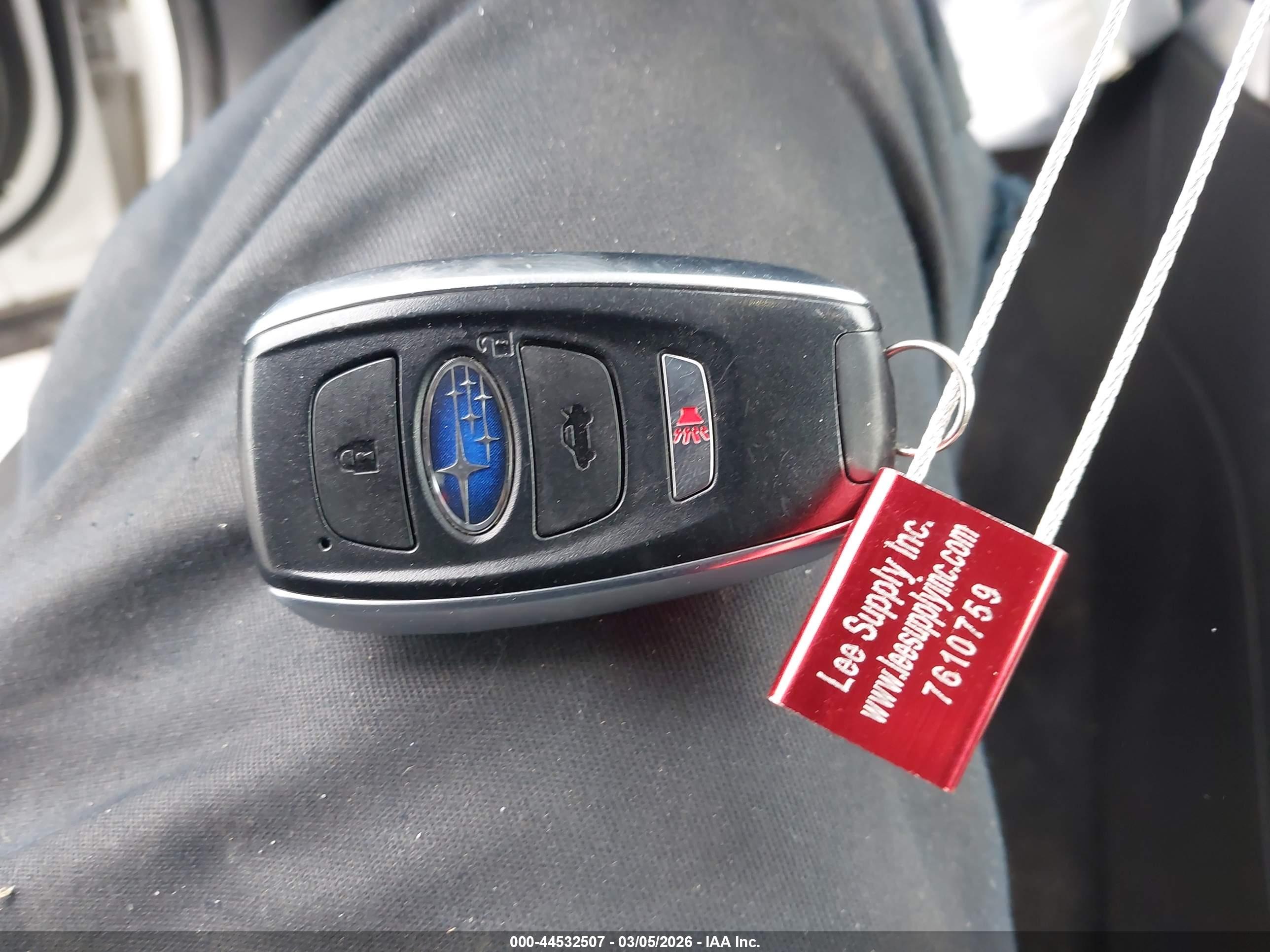 SUBARU FORESTER image 11