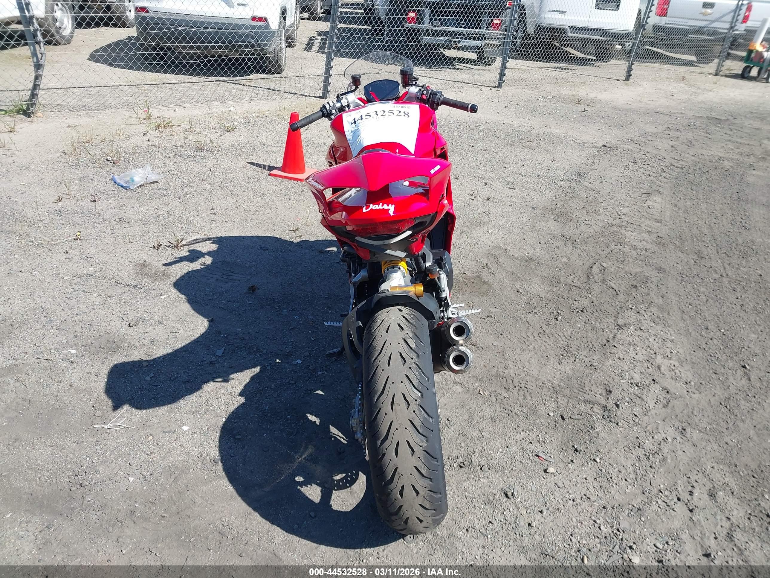 DUCATI SUPERSPORT image 6