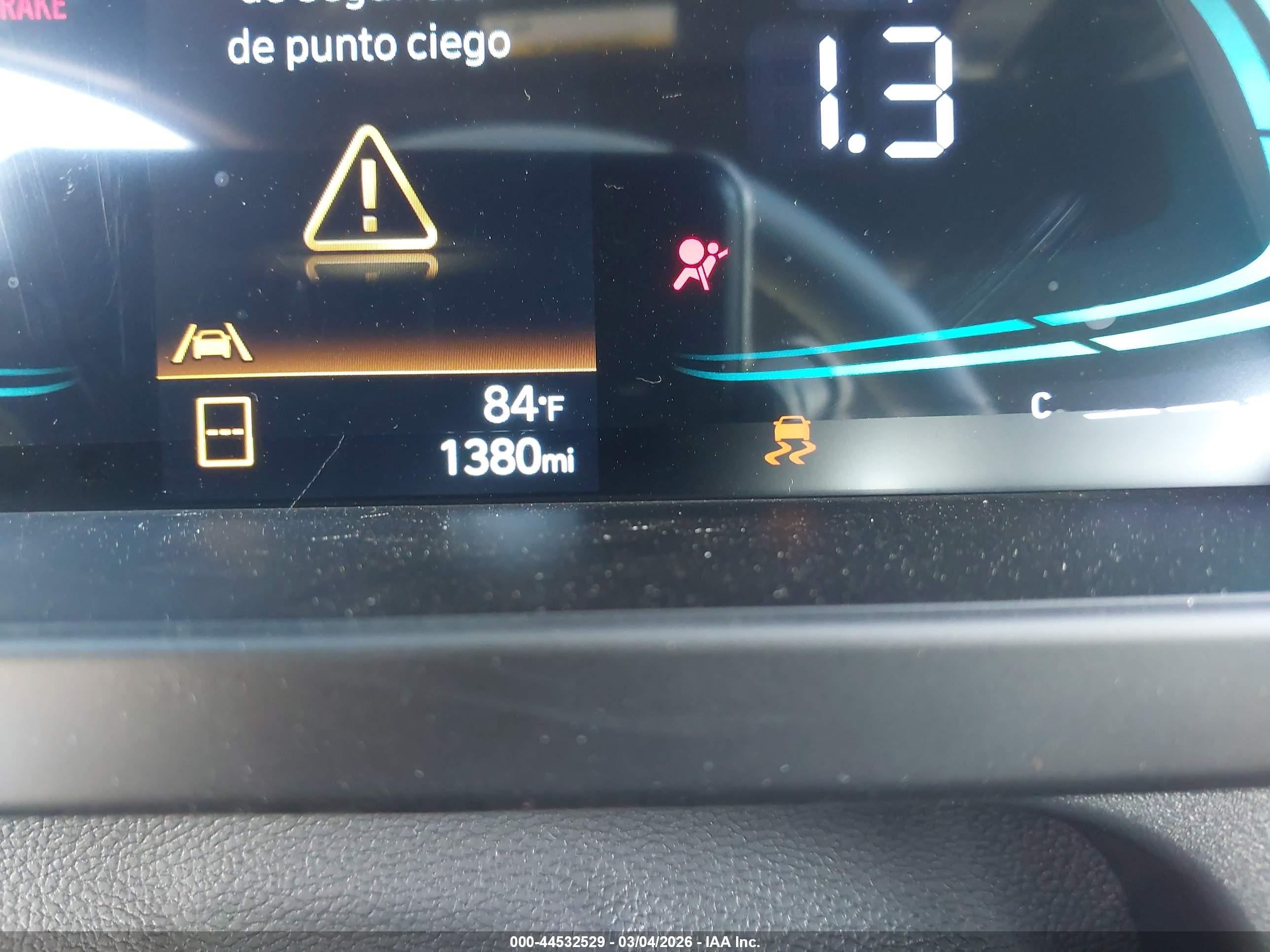 HYUNDAI ELANTRA image 7