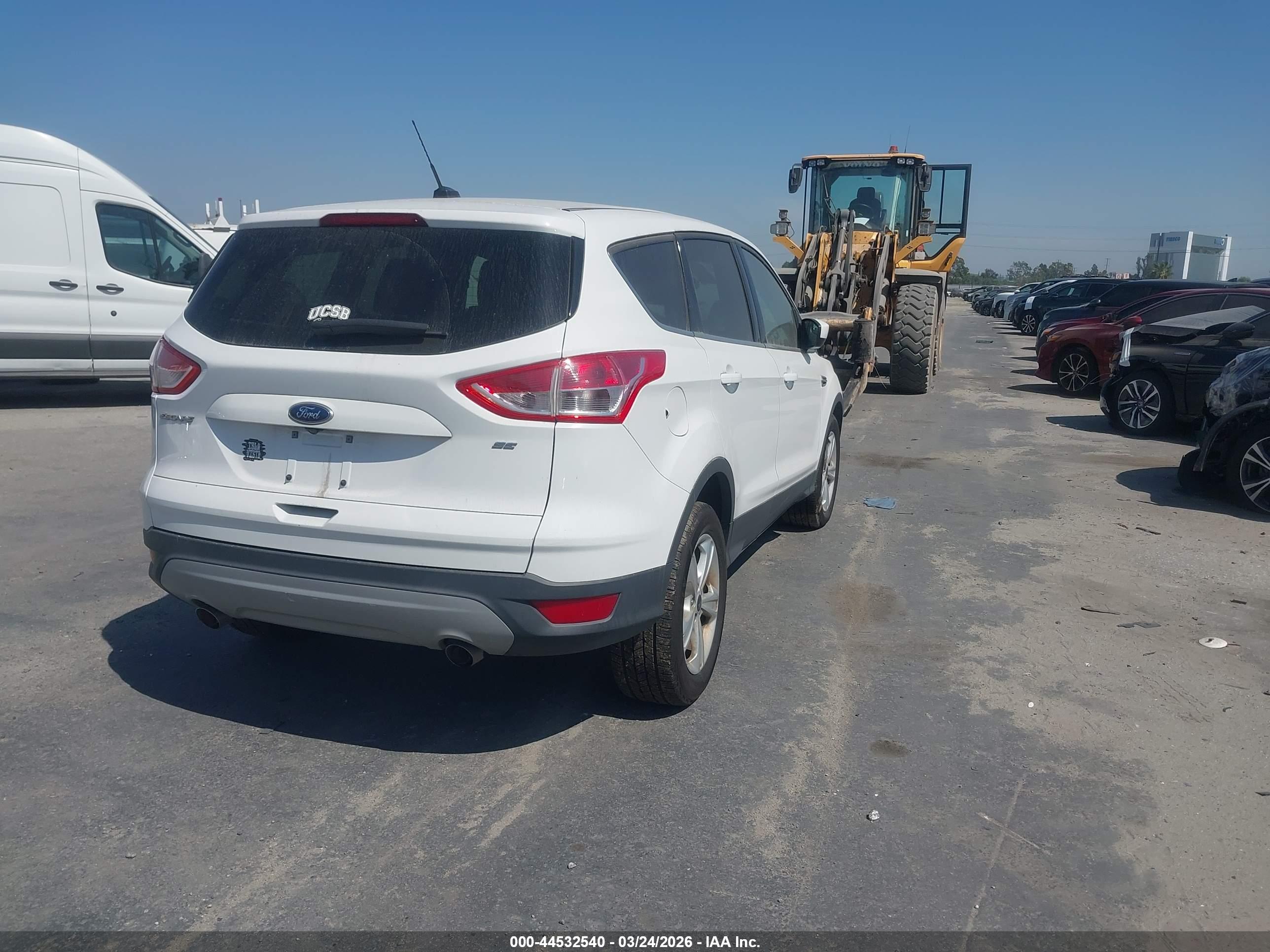 FORD ESCAPE image 4