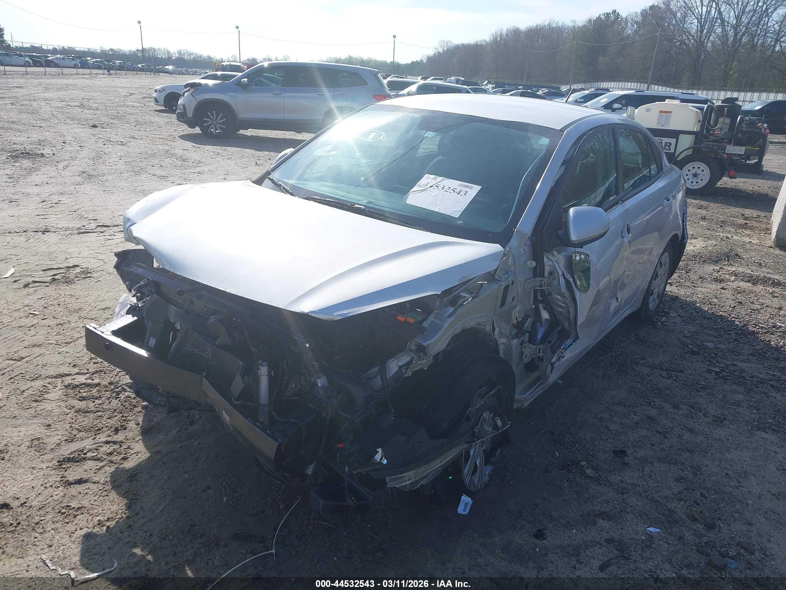 KIA RIO image 6
