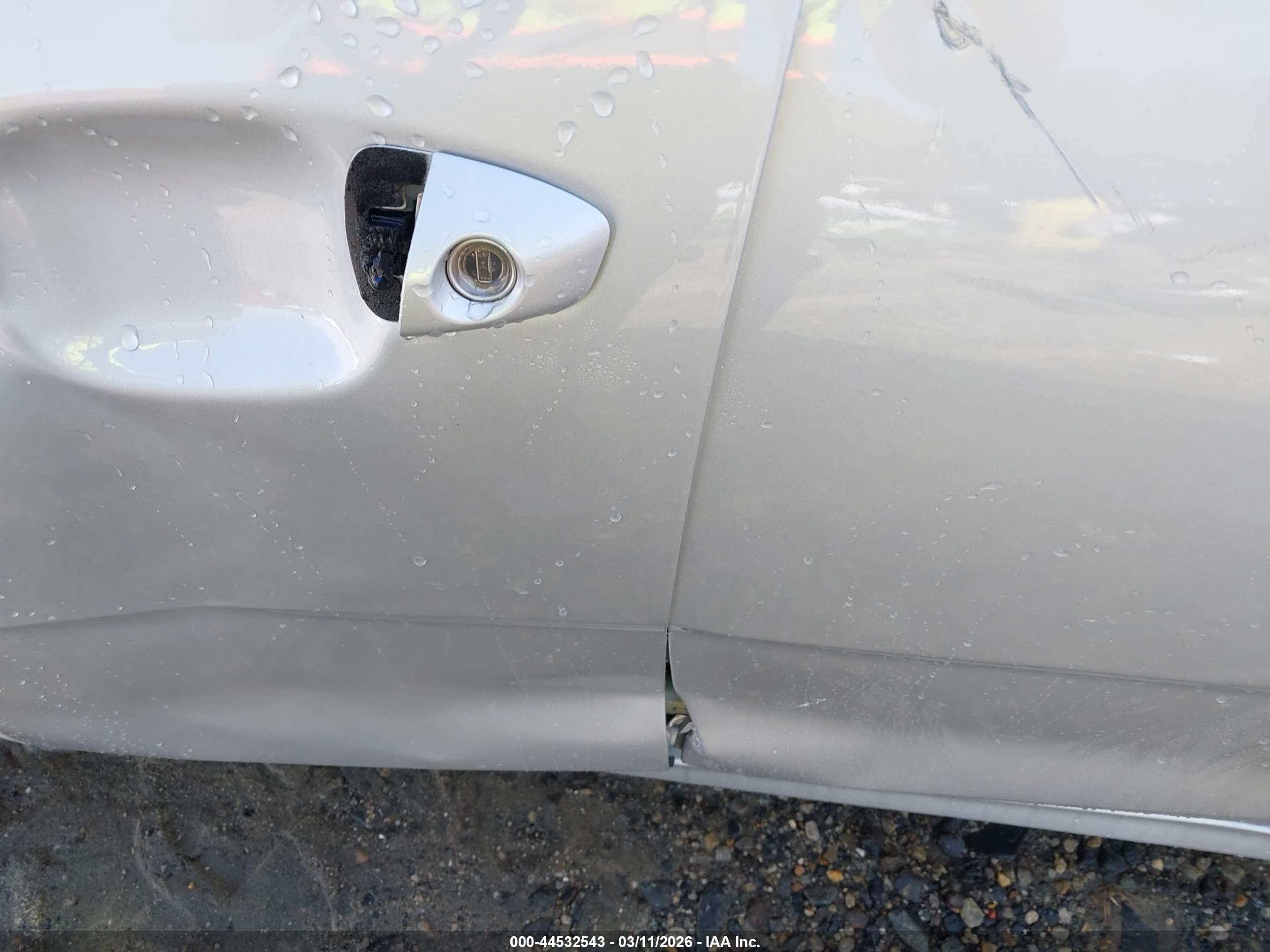 KIA RIO image 9