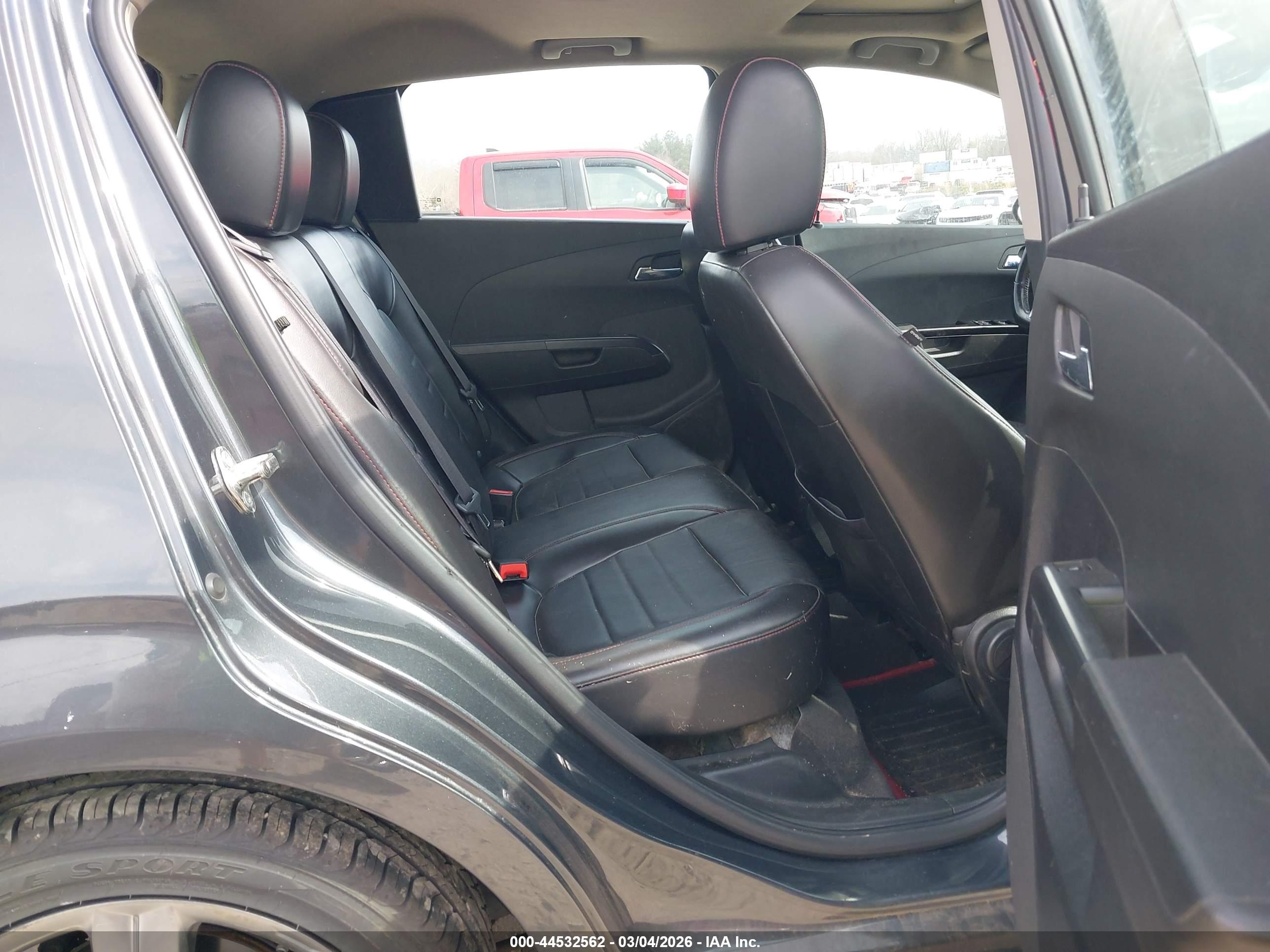 CHEVROLET SONIC image 8
