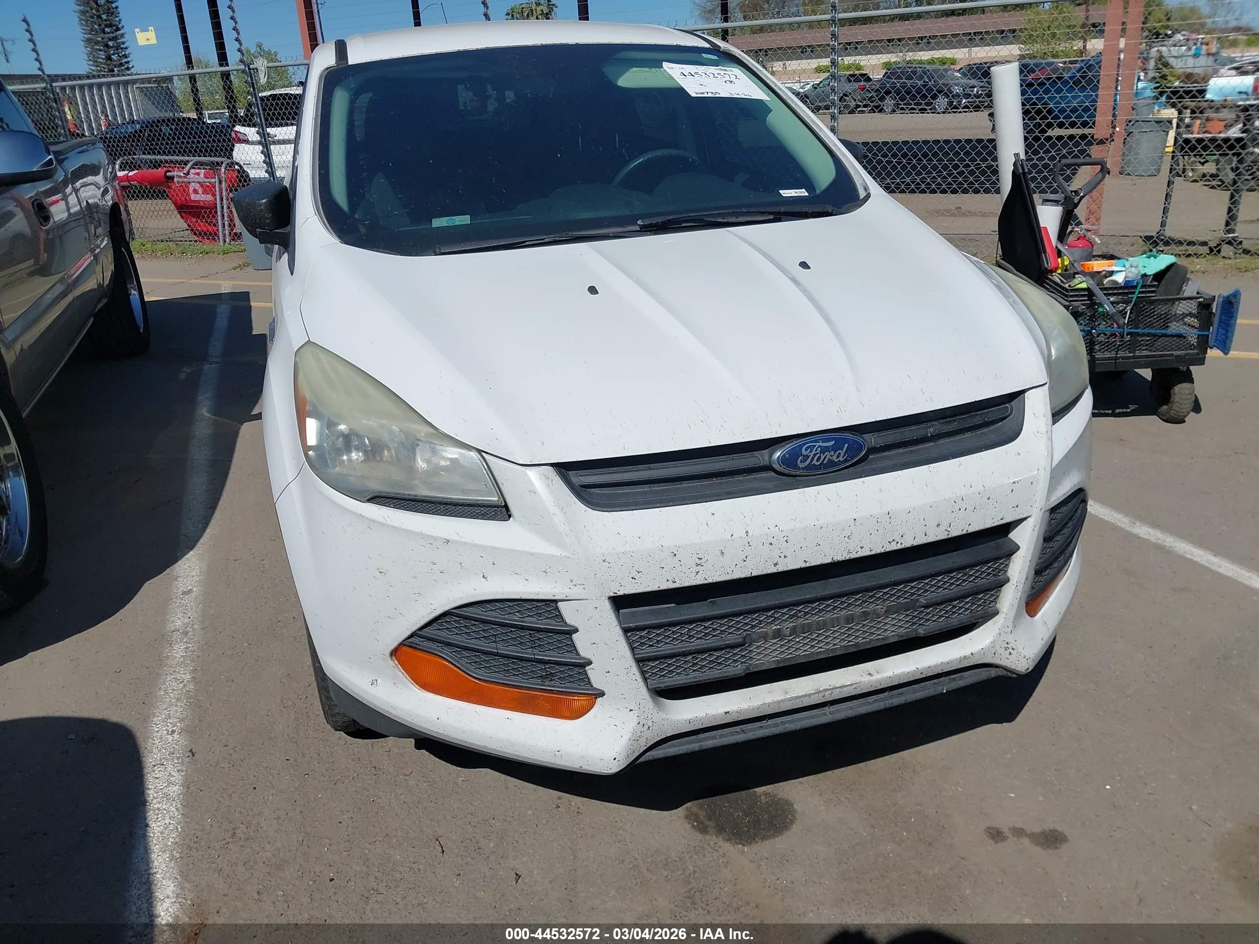 FORD ESCAPE image 6