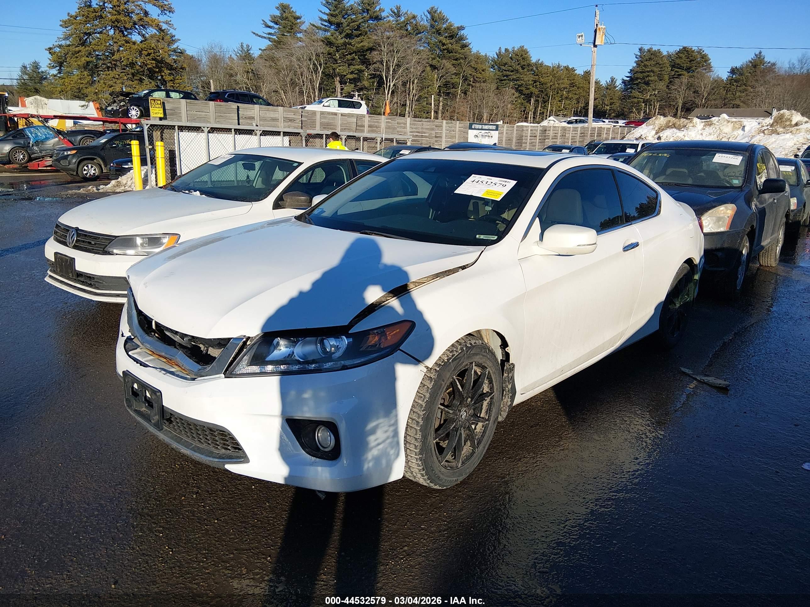 HONDA ACCORD image 2
