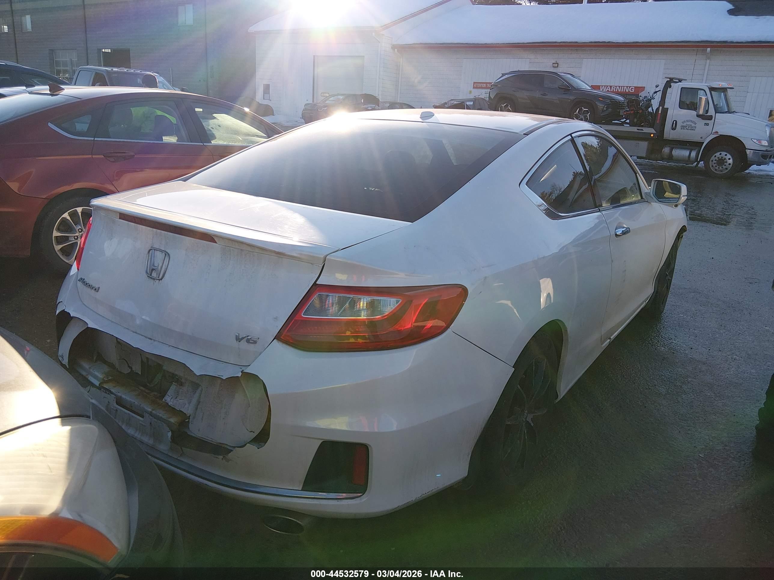 HONDA ACCORD image 4