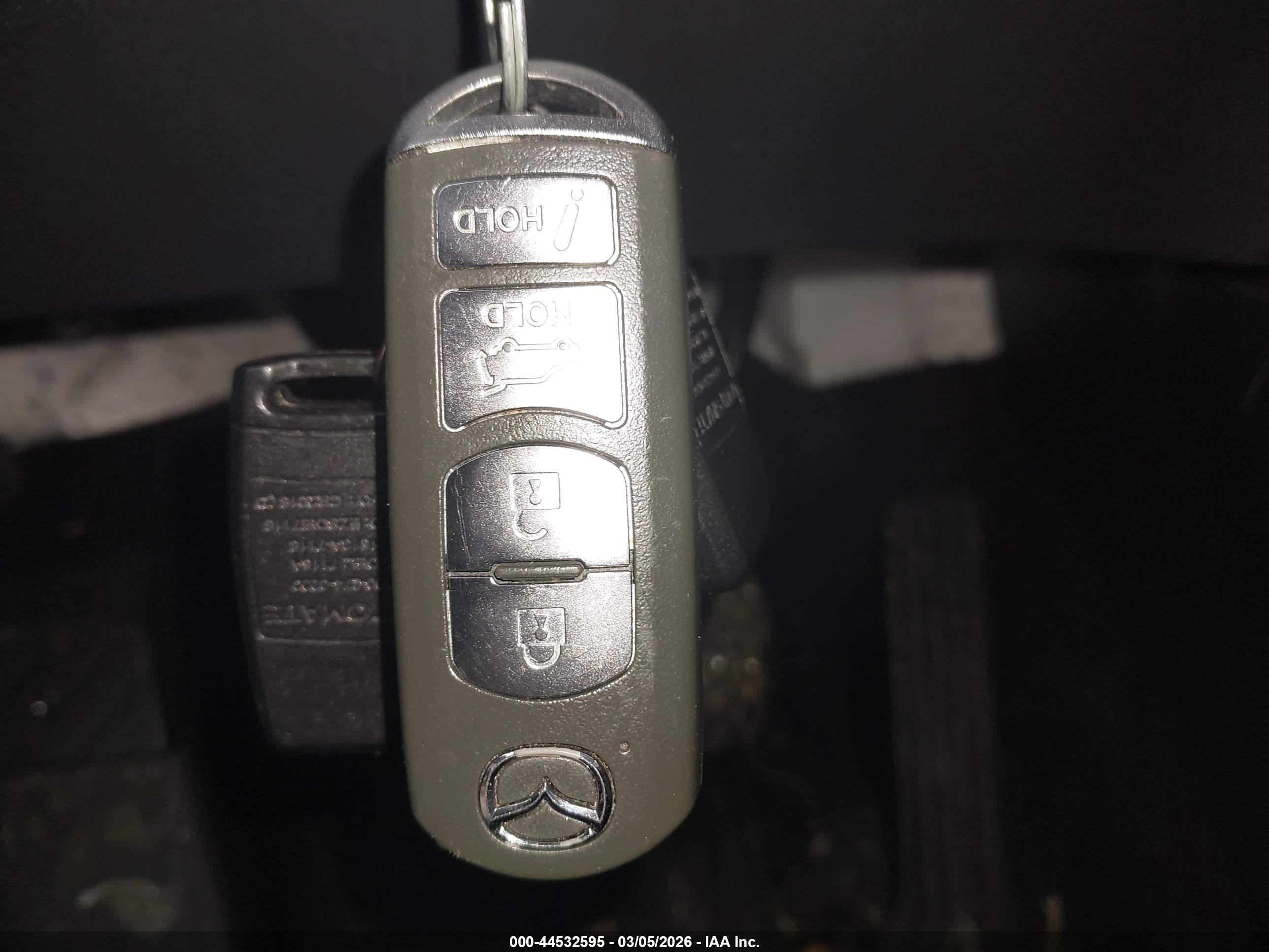 MAZDA CX-9 image 11