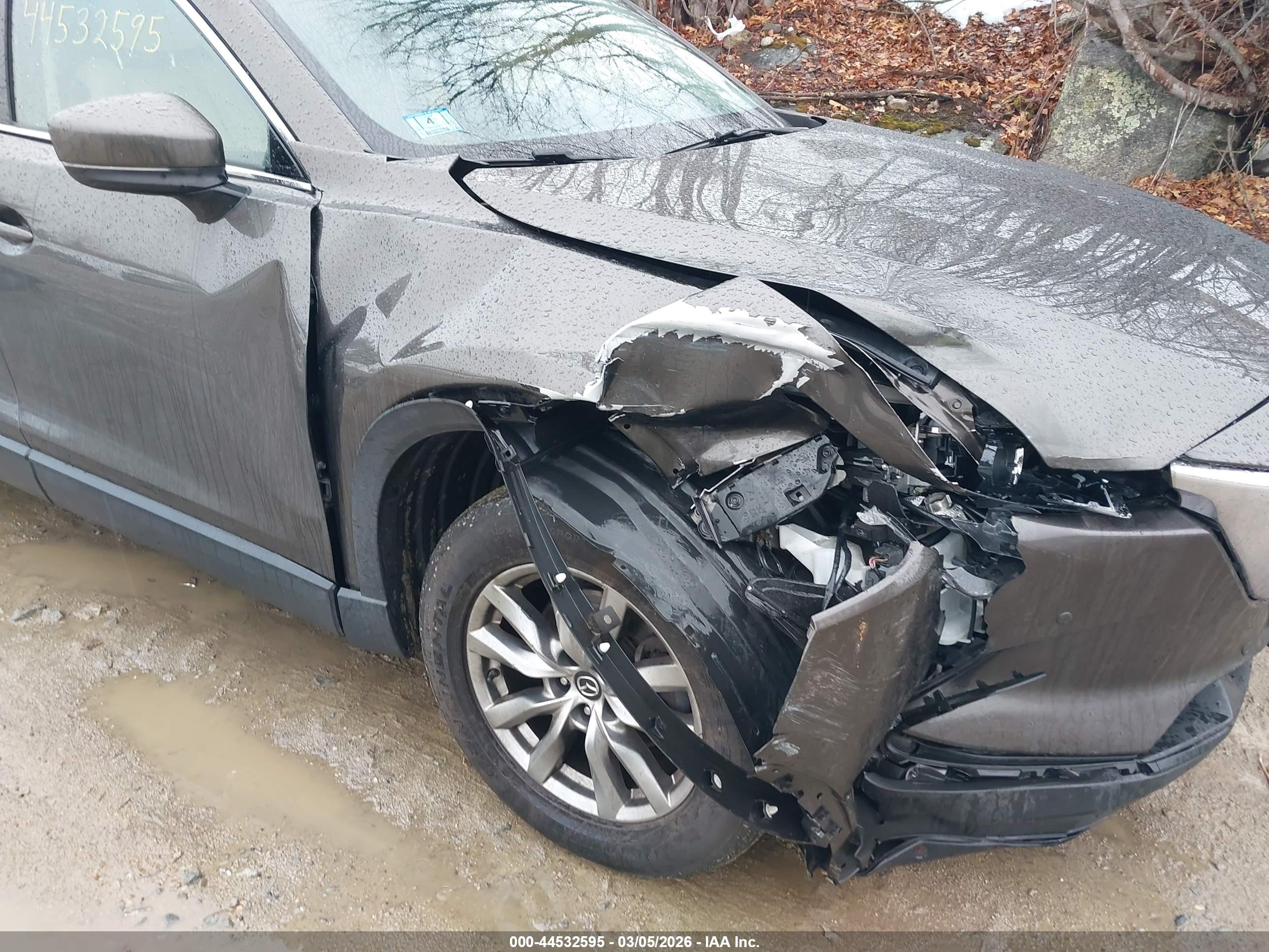 MAZDA CX-9 image 6